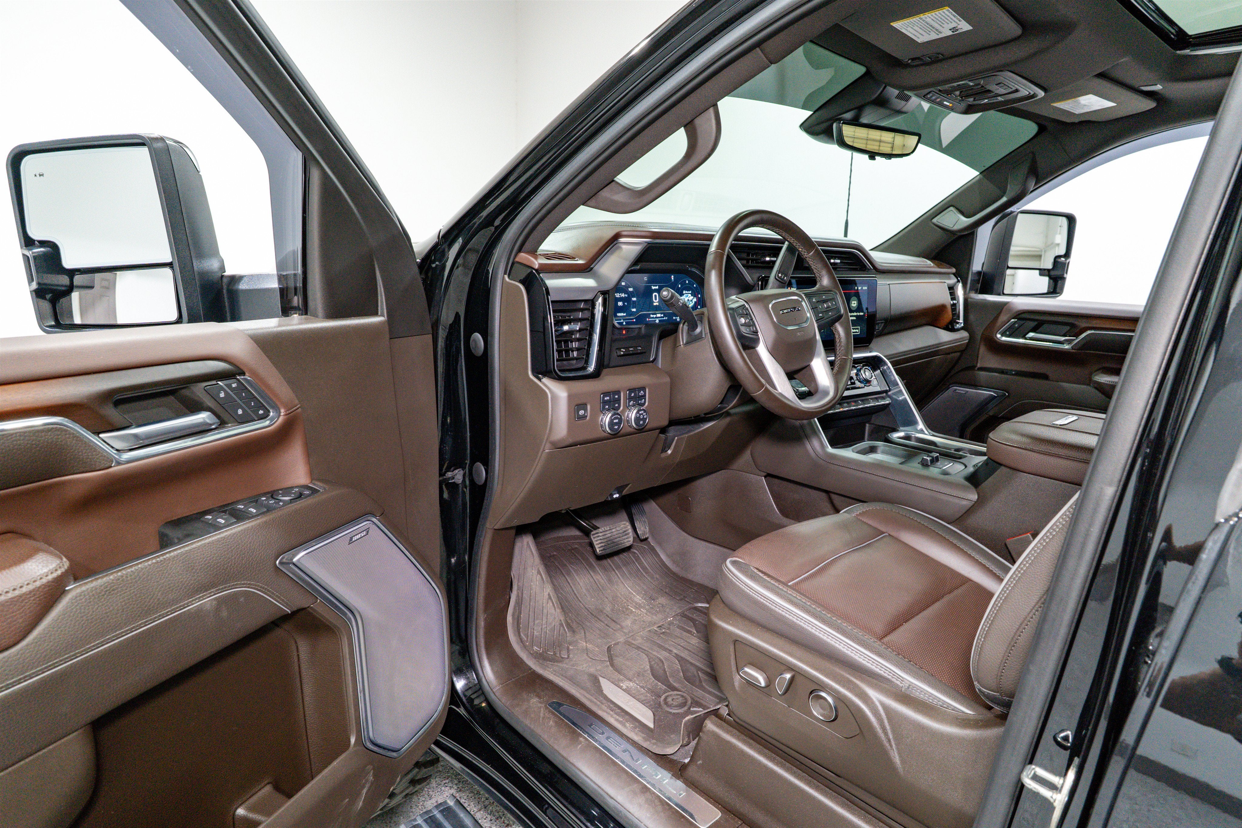 2024 GMC Sierra 3500HD Denali
