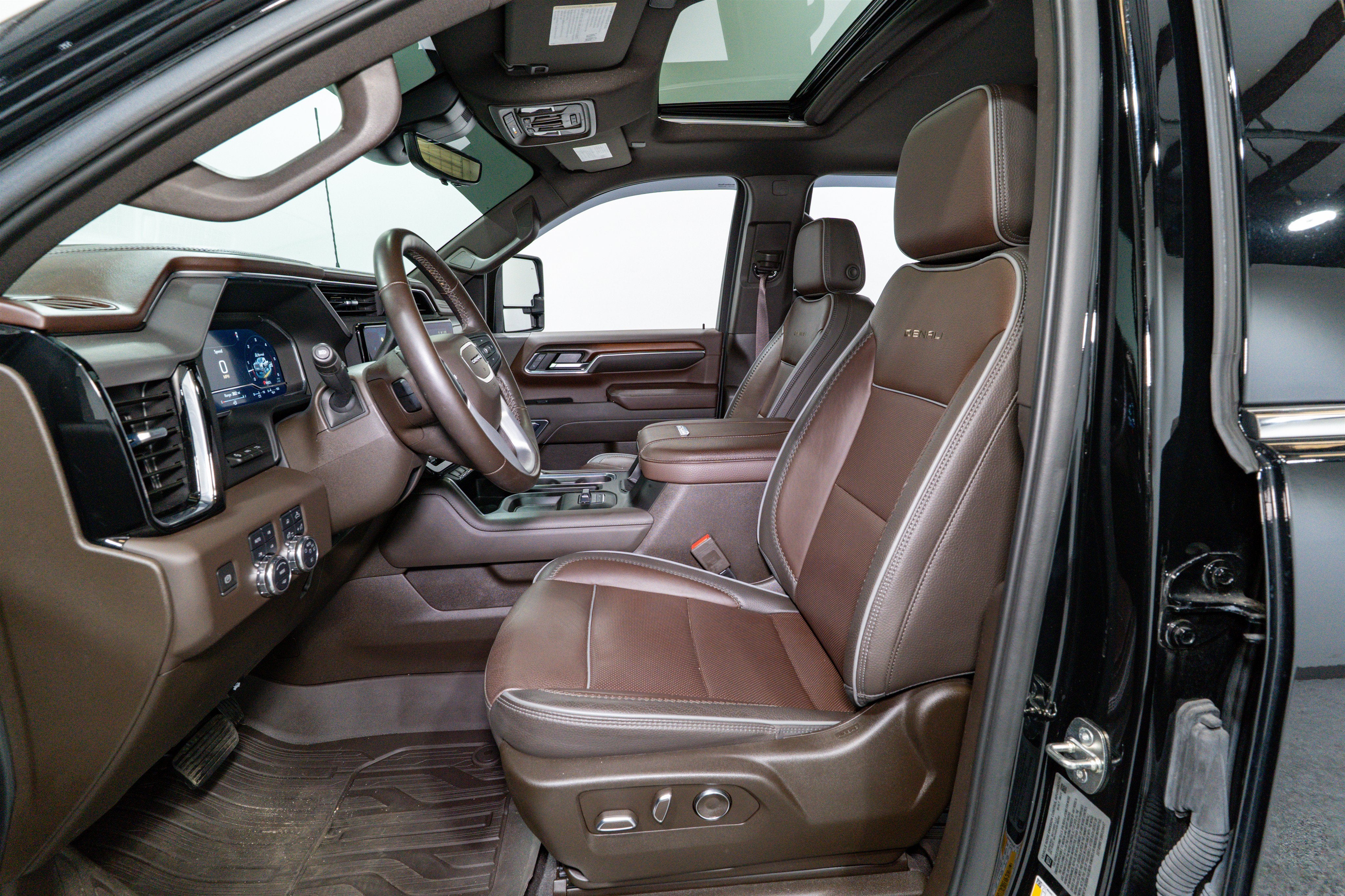2024 GMC Sierra 3500HD Denali