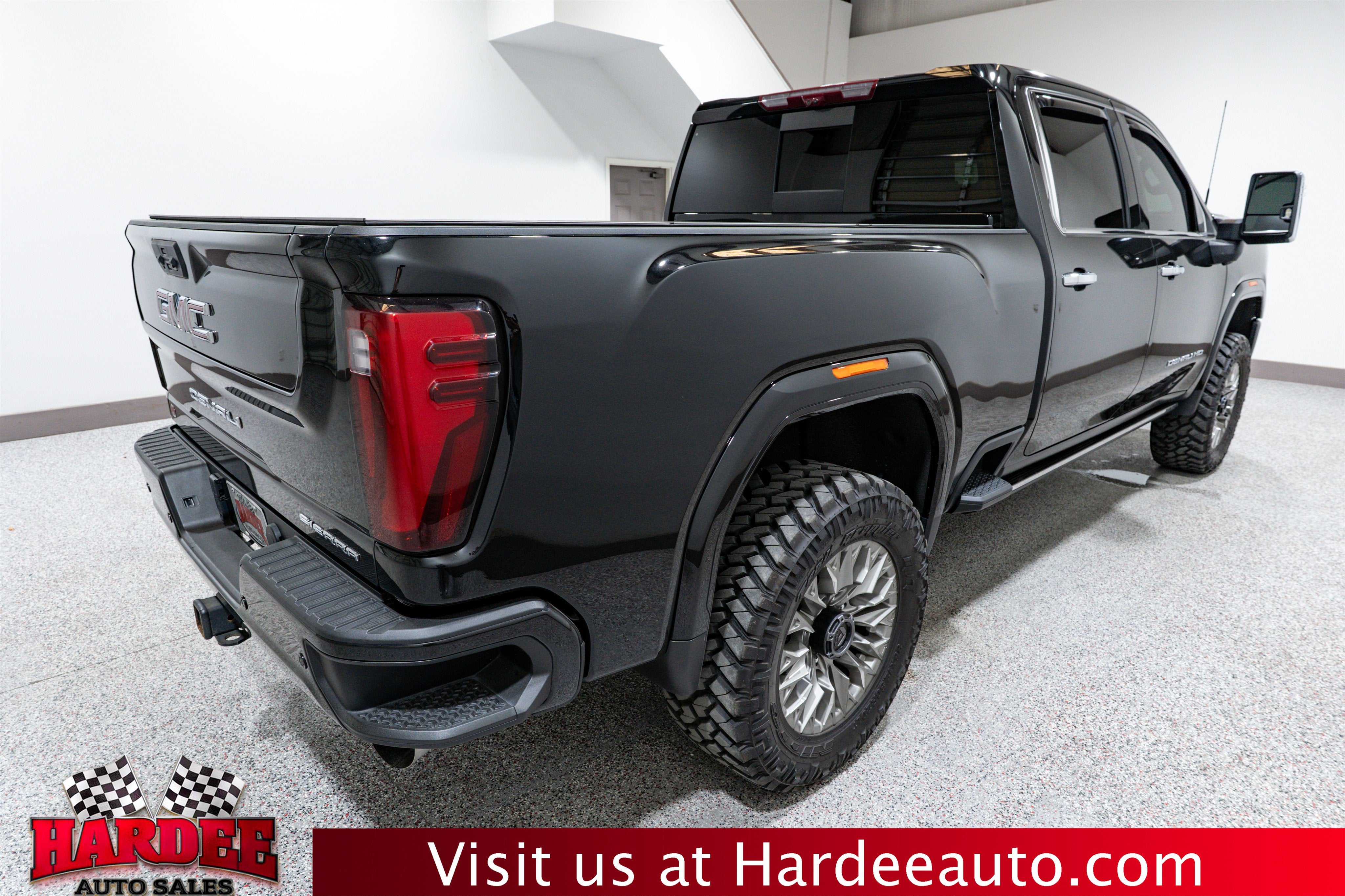 2024 GMC Sierra 3500HD Denali
