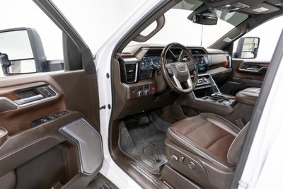 2024 GMC Sierra 3500HD Denali