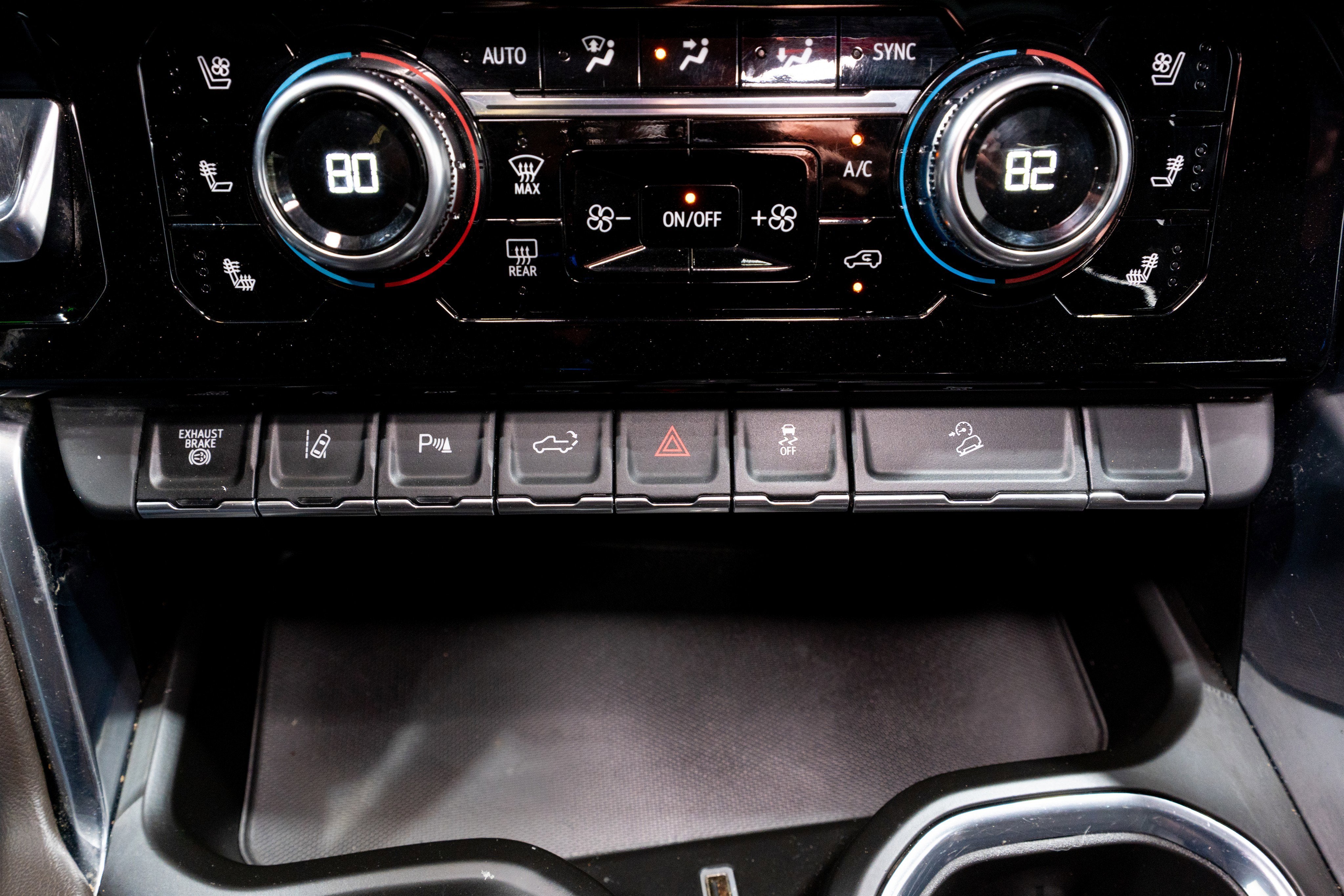 2024 GMC Sierra 3500HD Denali
