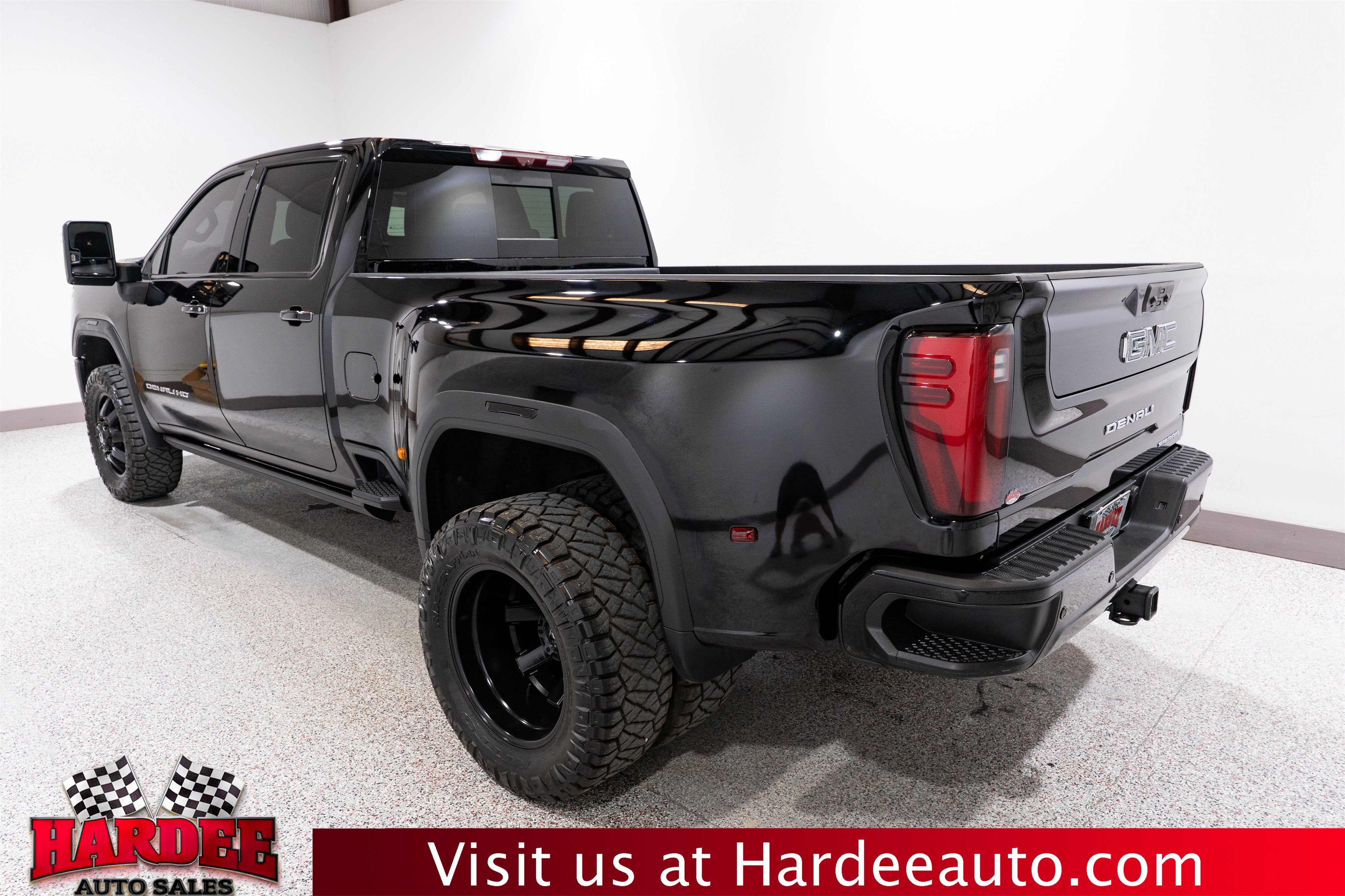 2024 GMC Sierra 3500HD Denali Ultimate