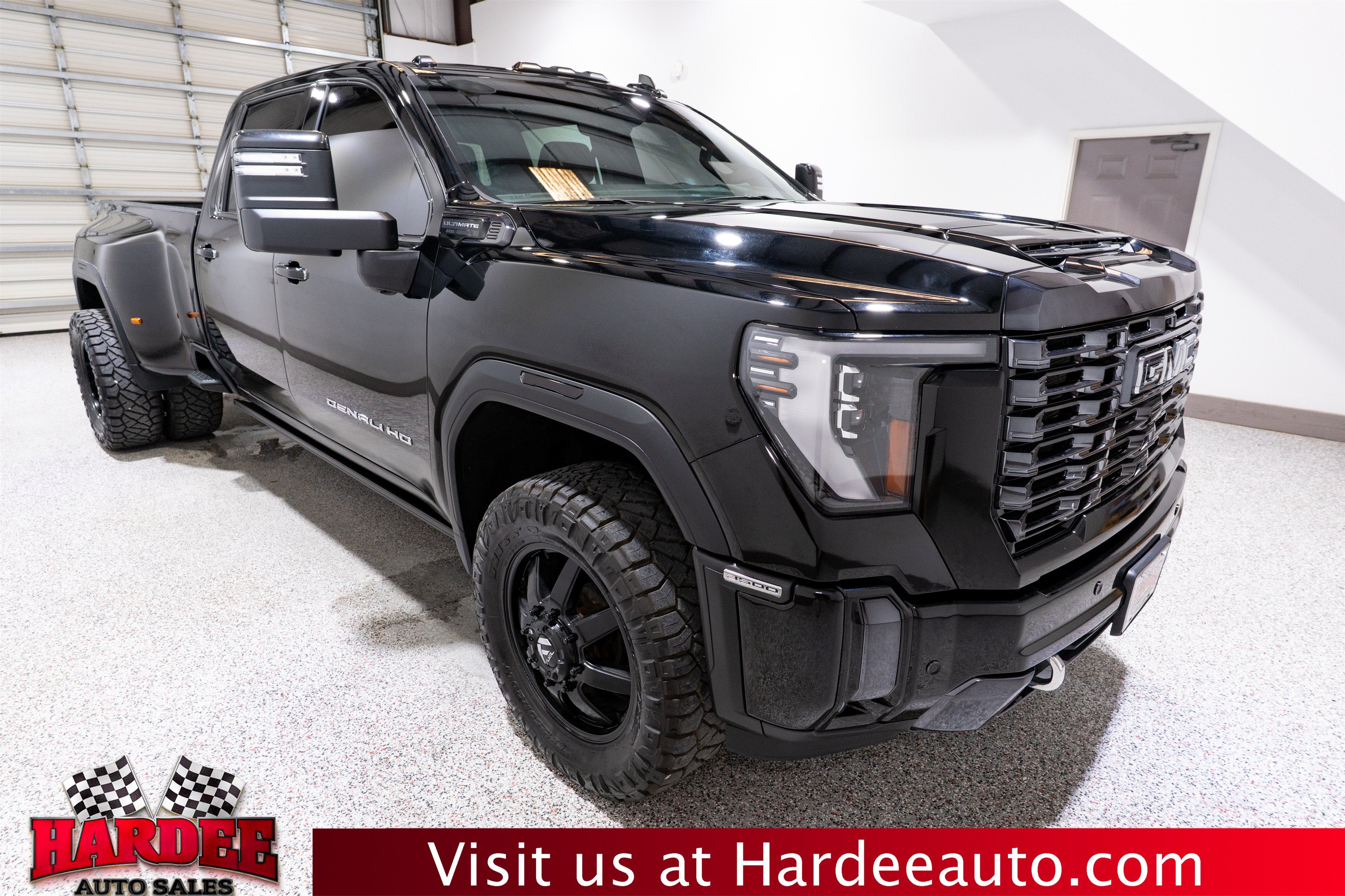 2024 GMC Sierra 3500HD Denali Ultimate