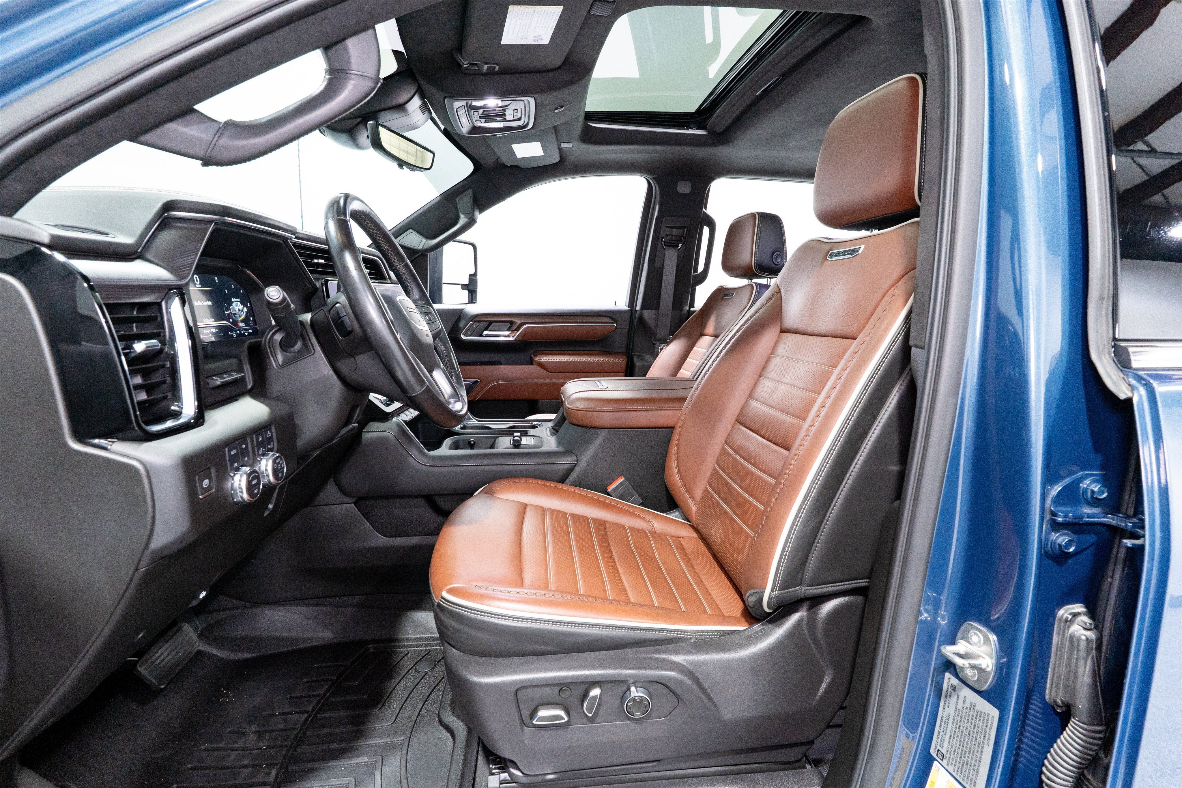 2024 GMC Sierra 3500HD Denali Ultimate