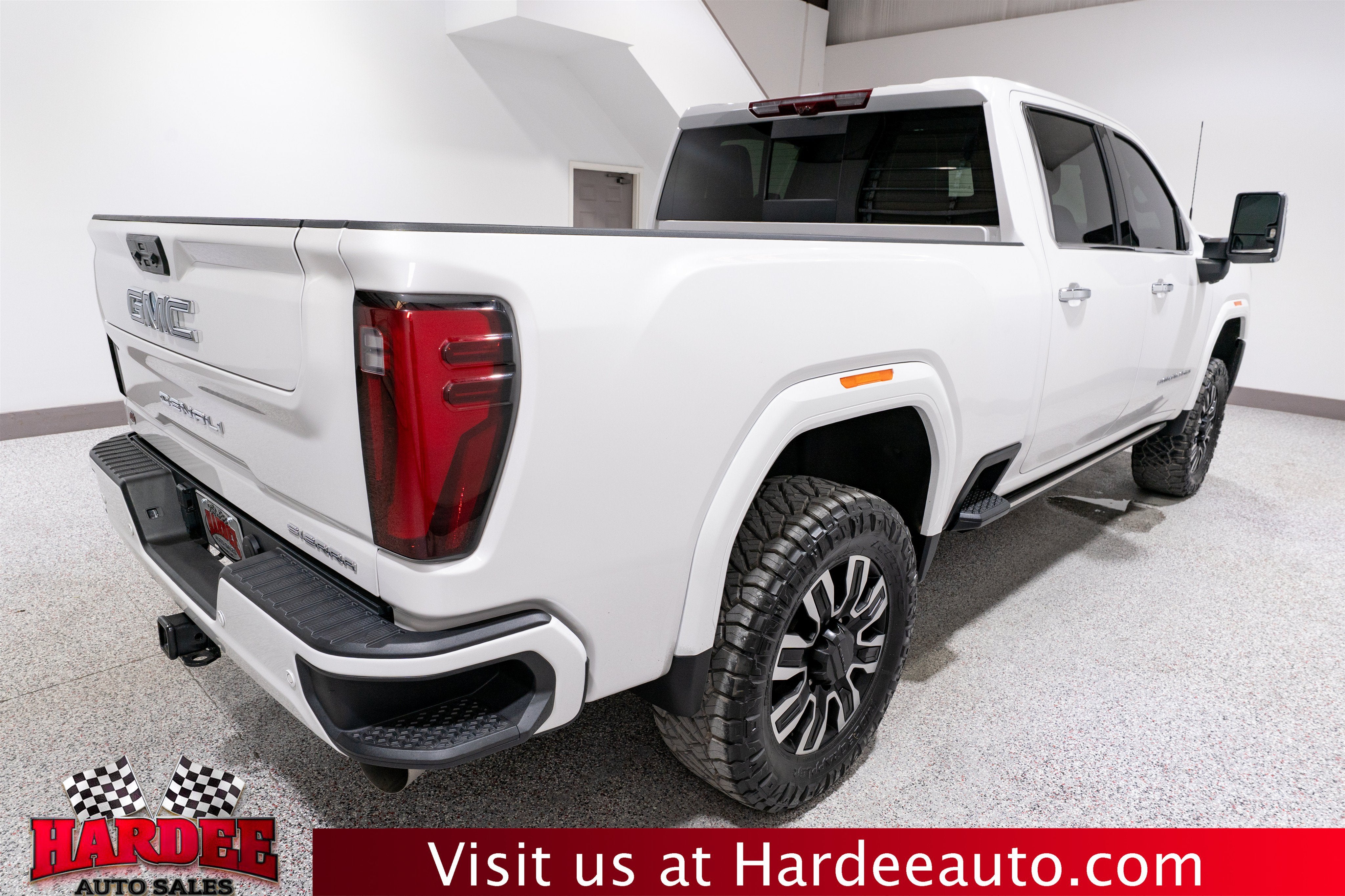 2024 GMC Sierra 3500HD Denali Ultimate