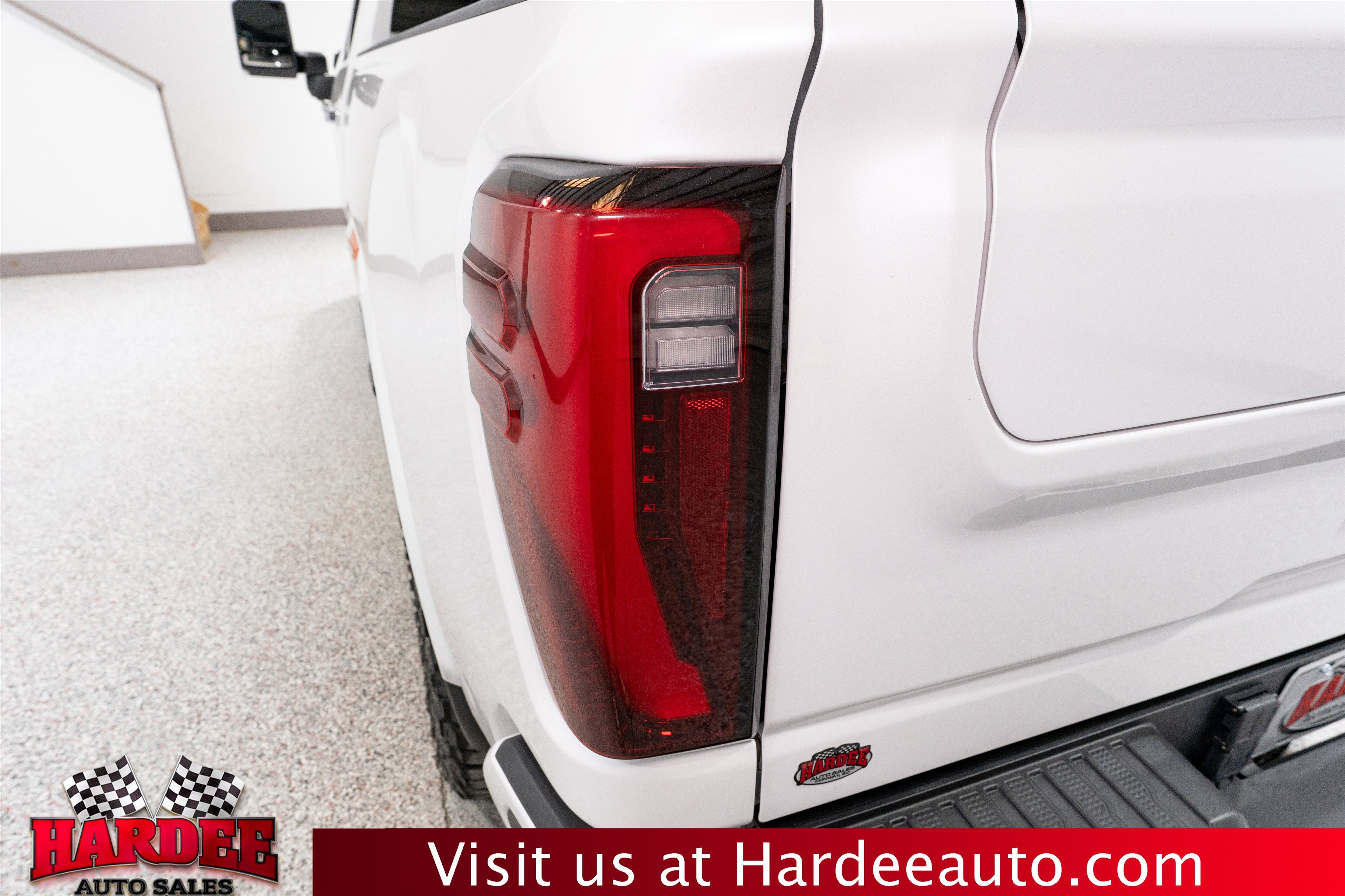 2024 GMC Sierra 3500HD Denali Ultimate