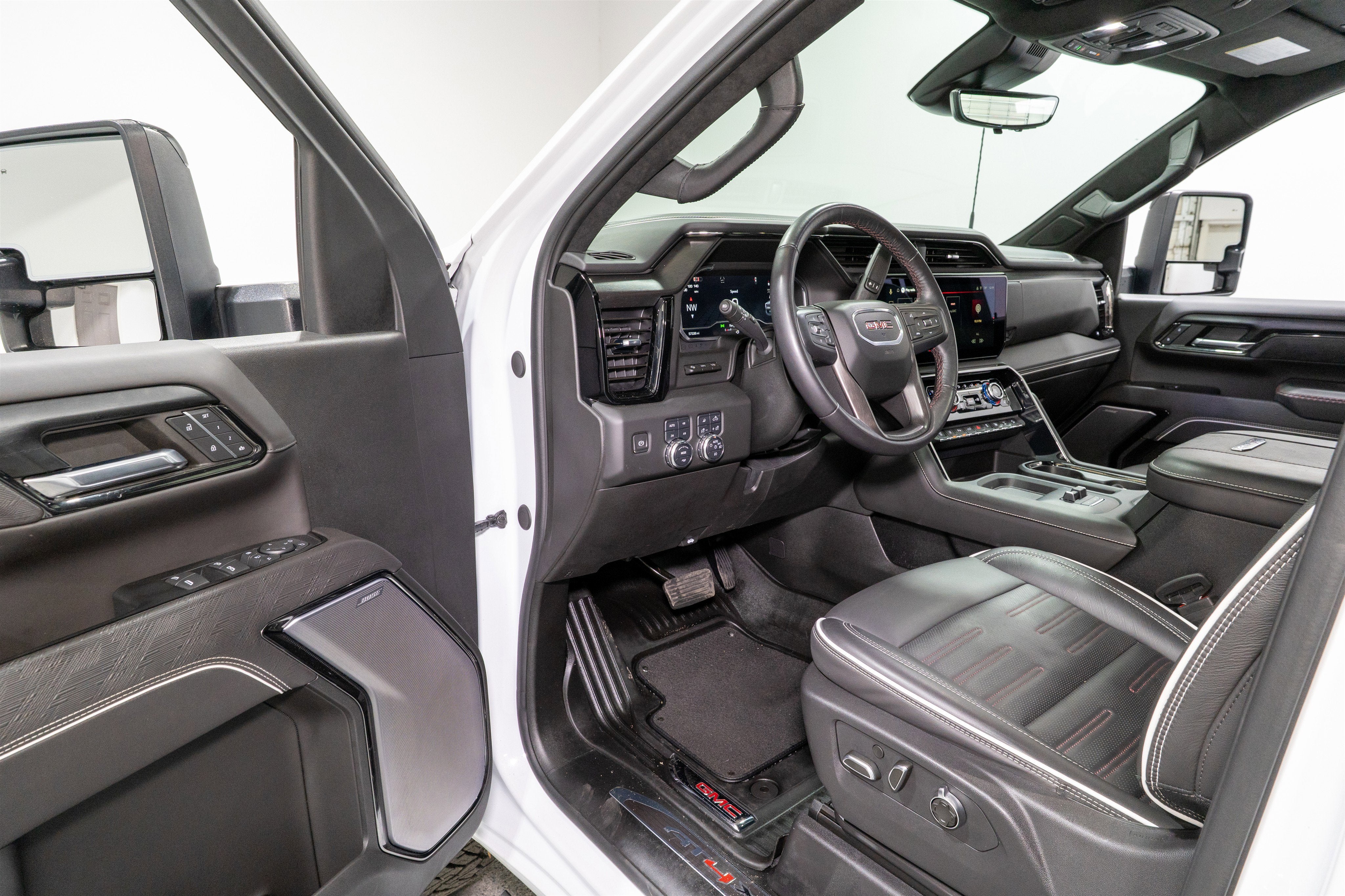 2024 GMC Sierra 2500HD AT4X