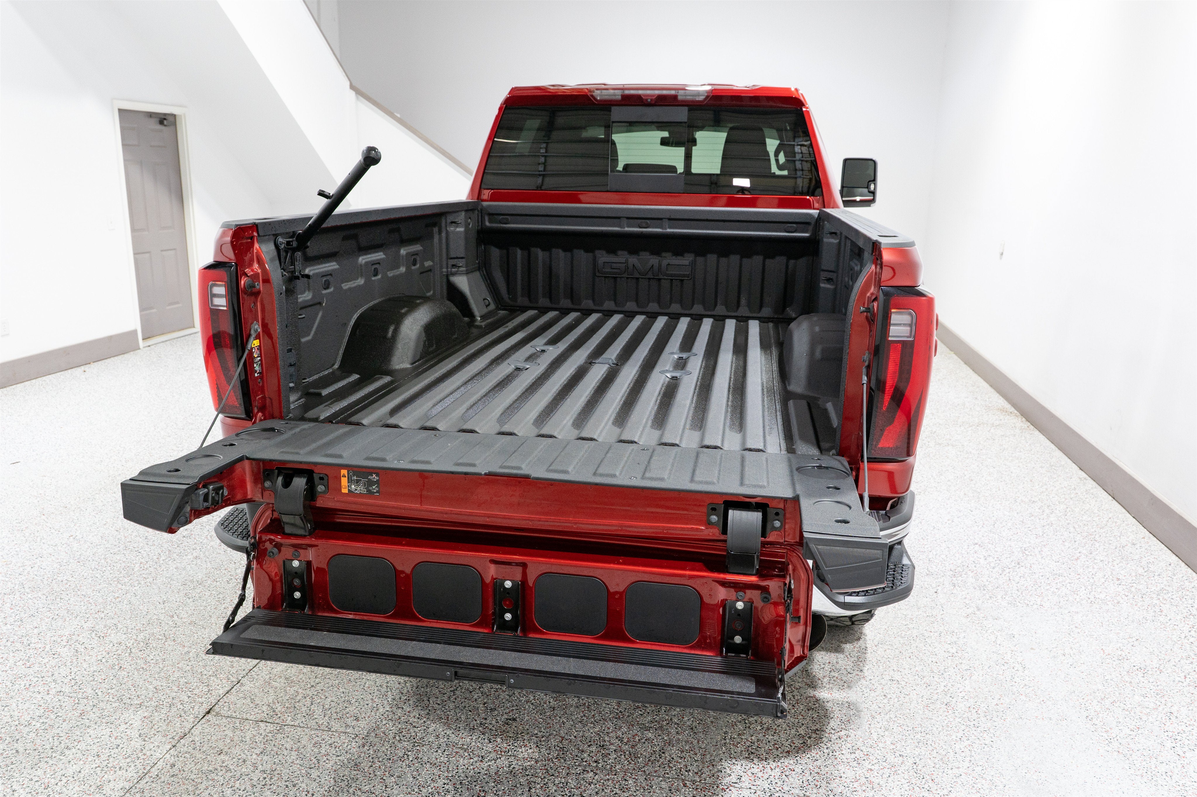 2025 GMC Sierra 2500HD SLT
