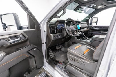 2025 GMC Sierra 2500HD AT4