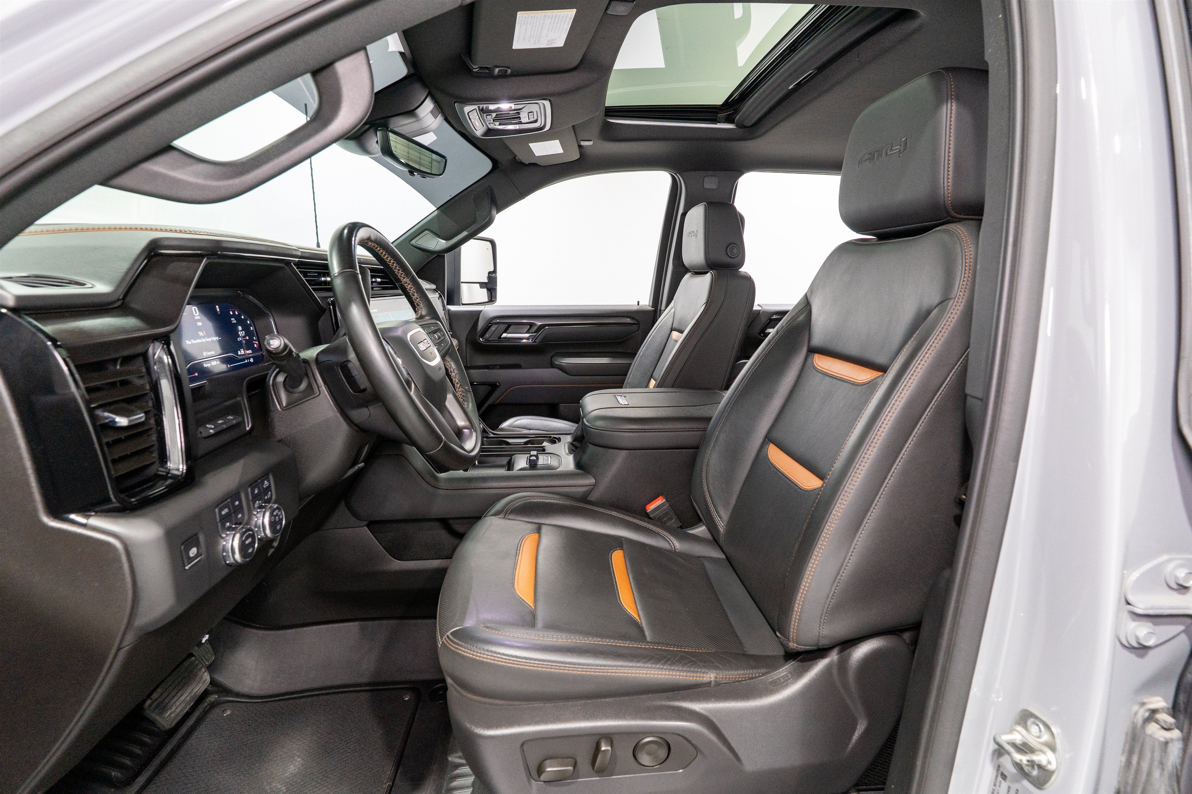 2025 GMC Sierra 2500HD AT4