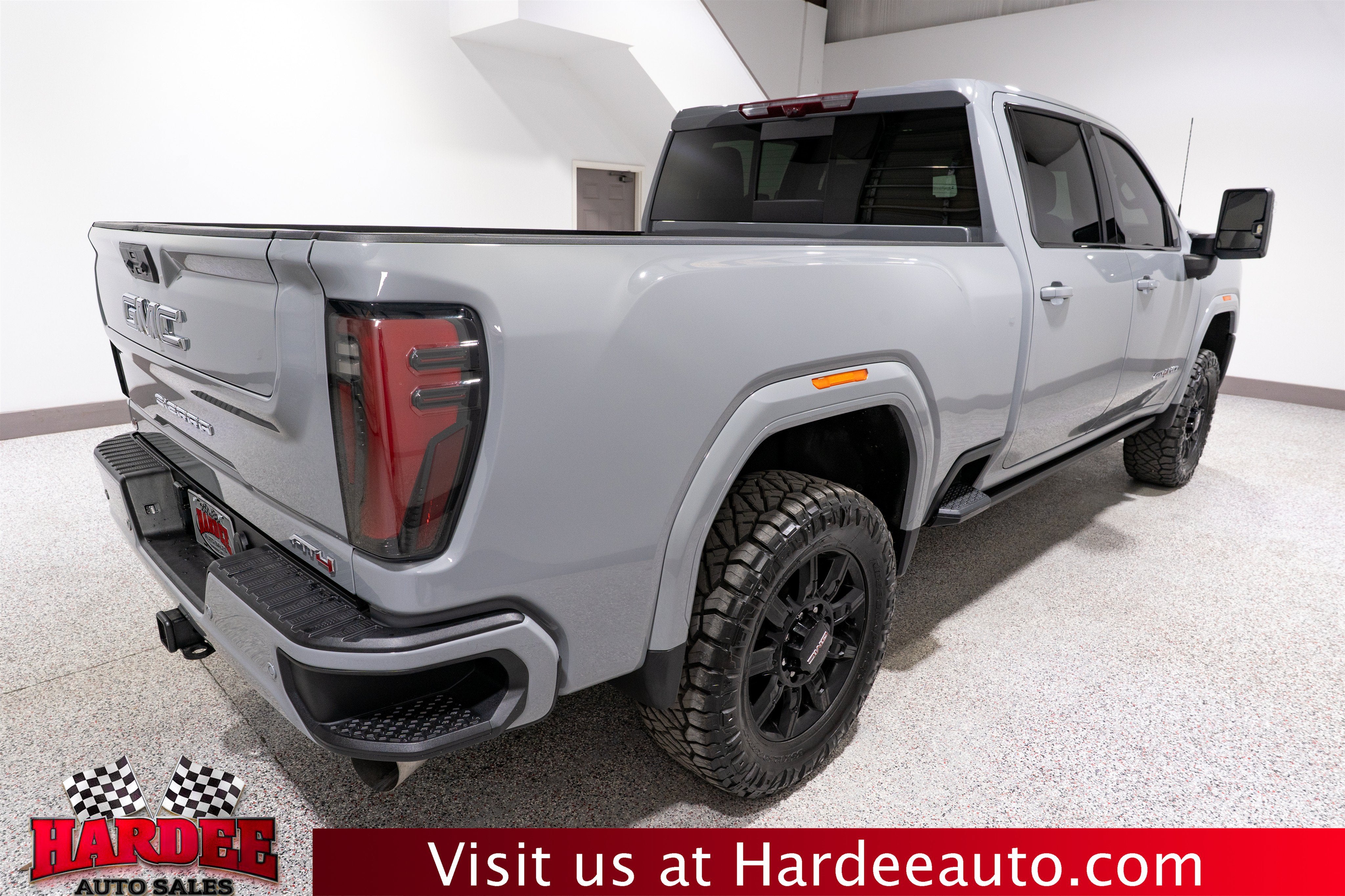2025 GMC Sierra 2500HD AT4