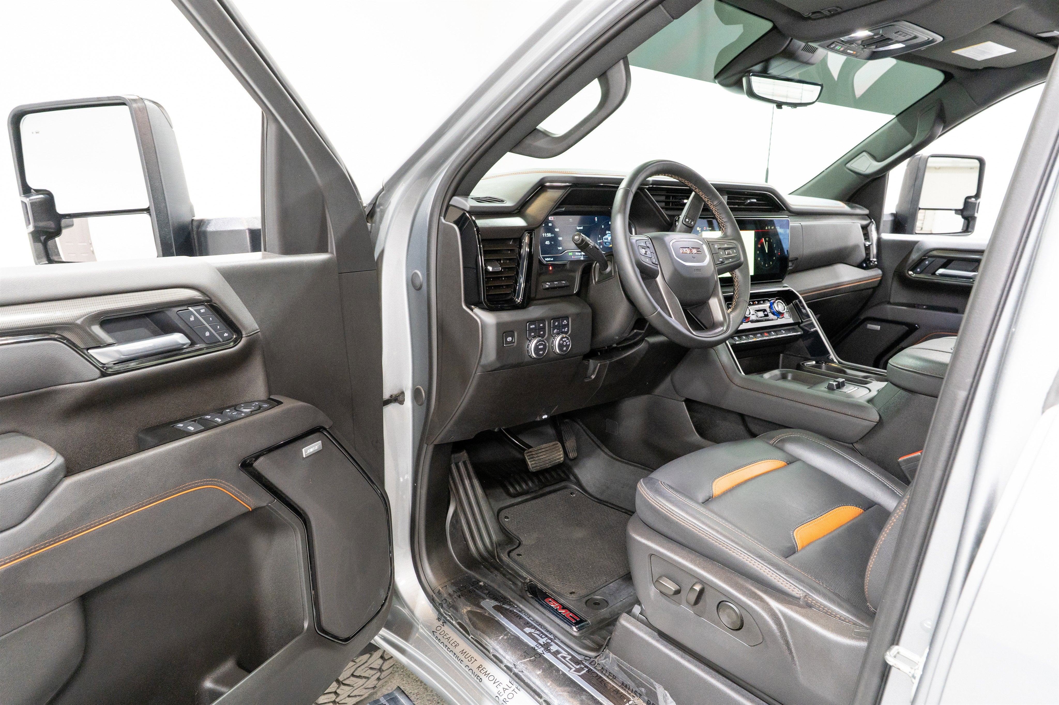 2025 GMC Sierra 2500HD AT4