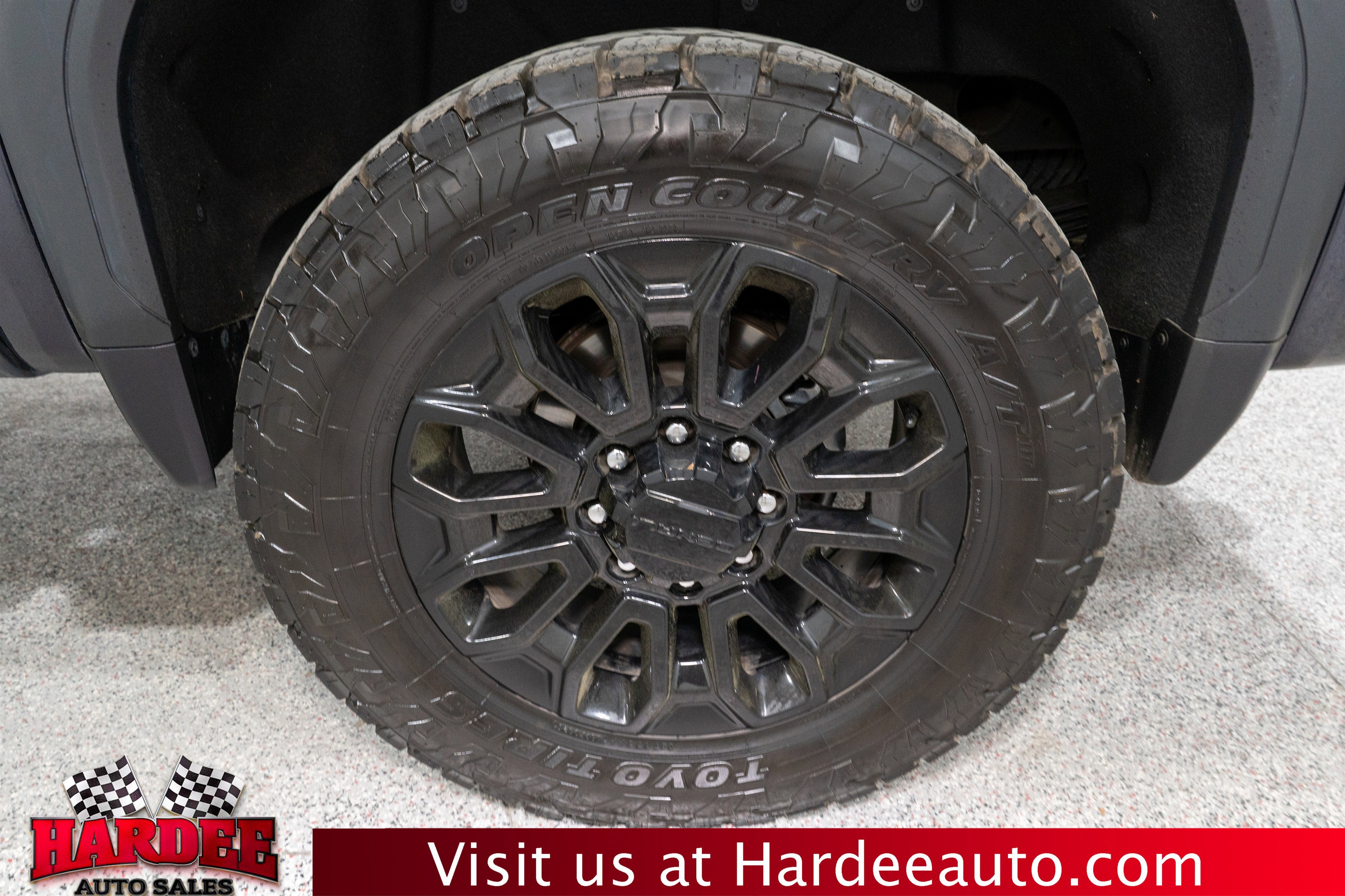 2025 GMC Sierra 2500HD Denali