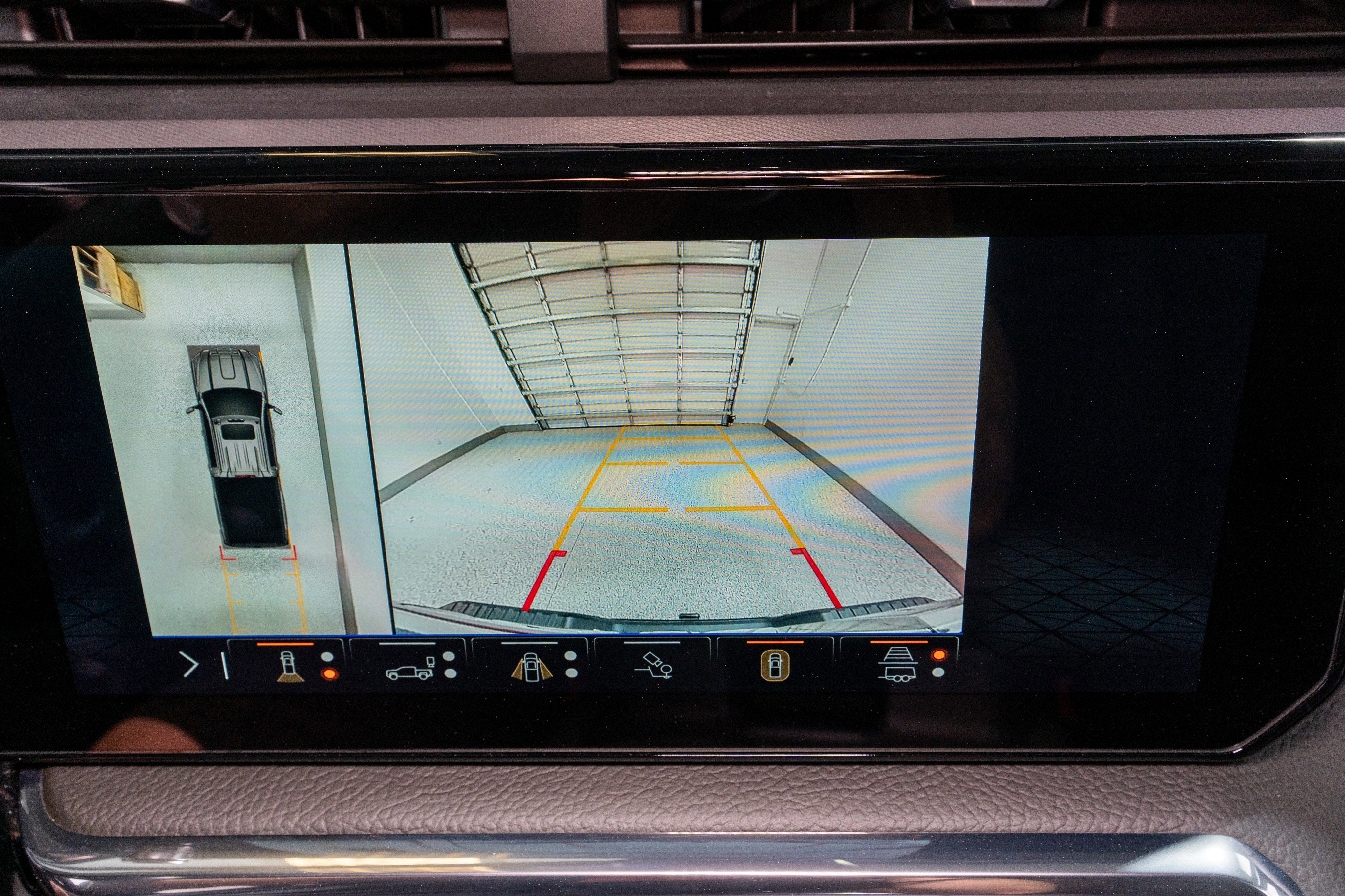 2025 GMC Sierra 2500HD Denali