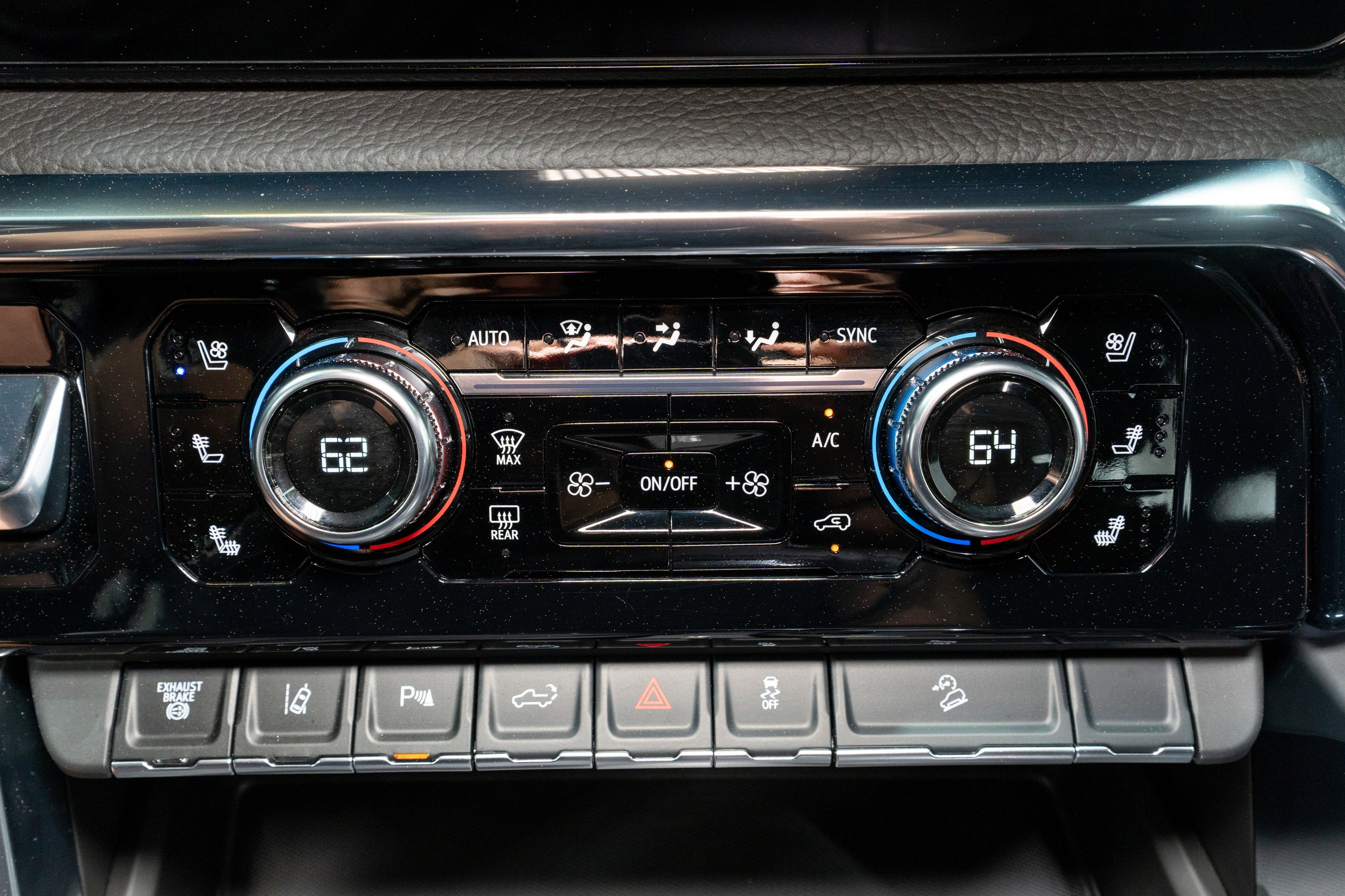 2025 GMC Sierra 2500HD Denali