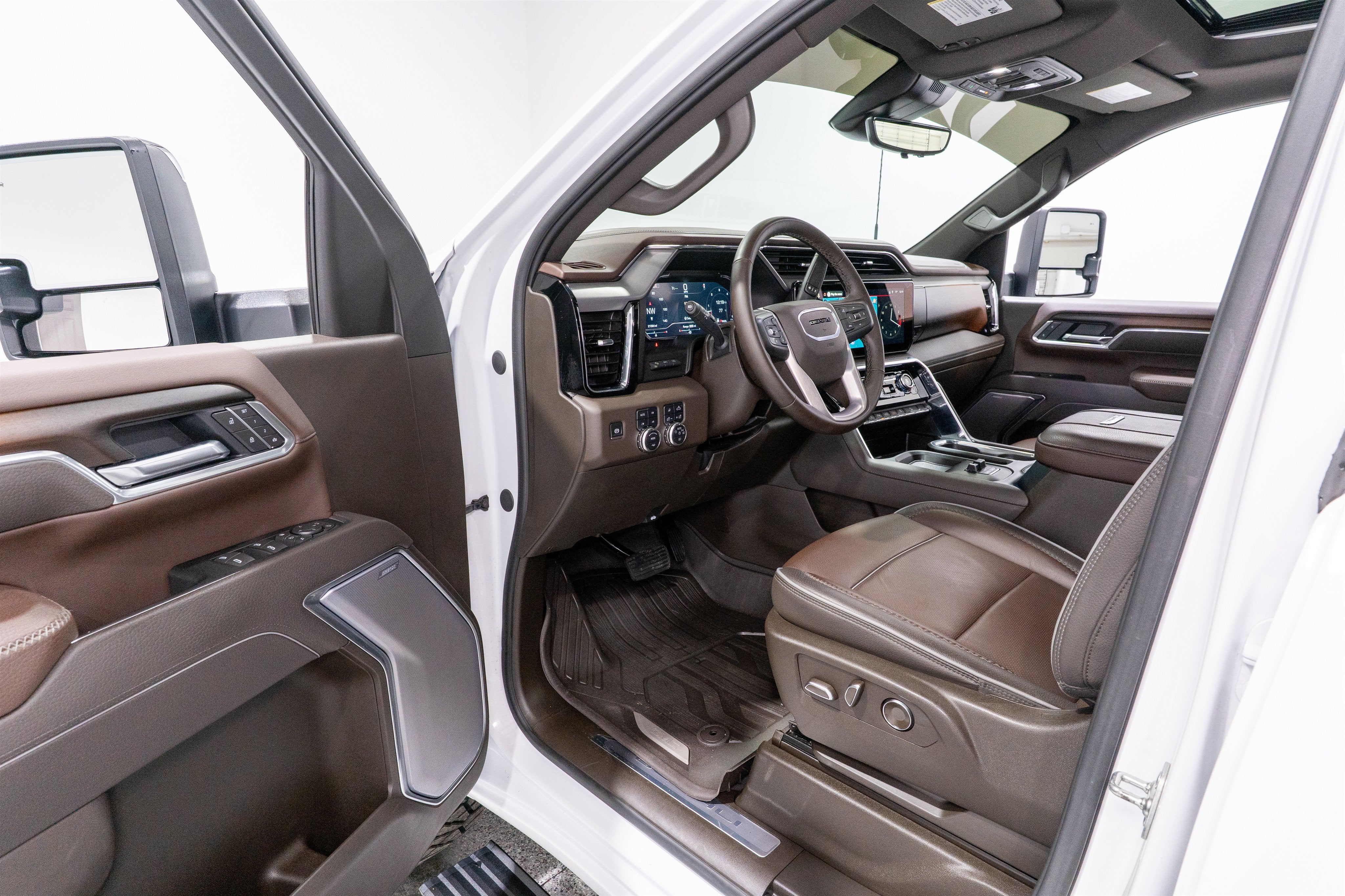 2025 GMC Sierra 2500HD Denali