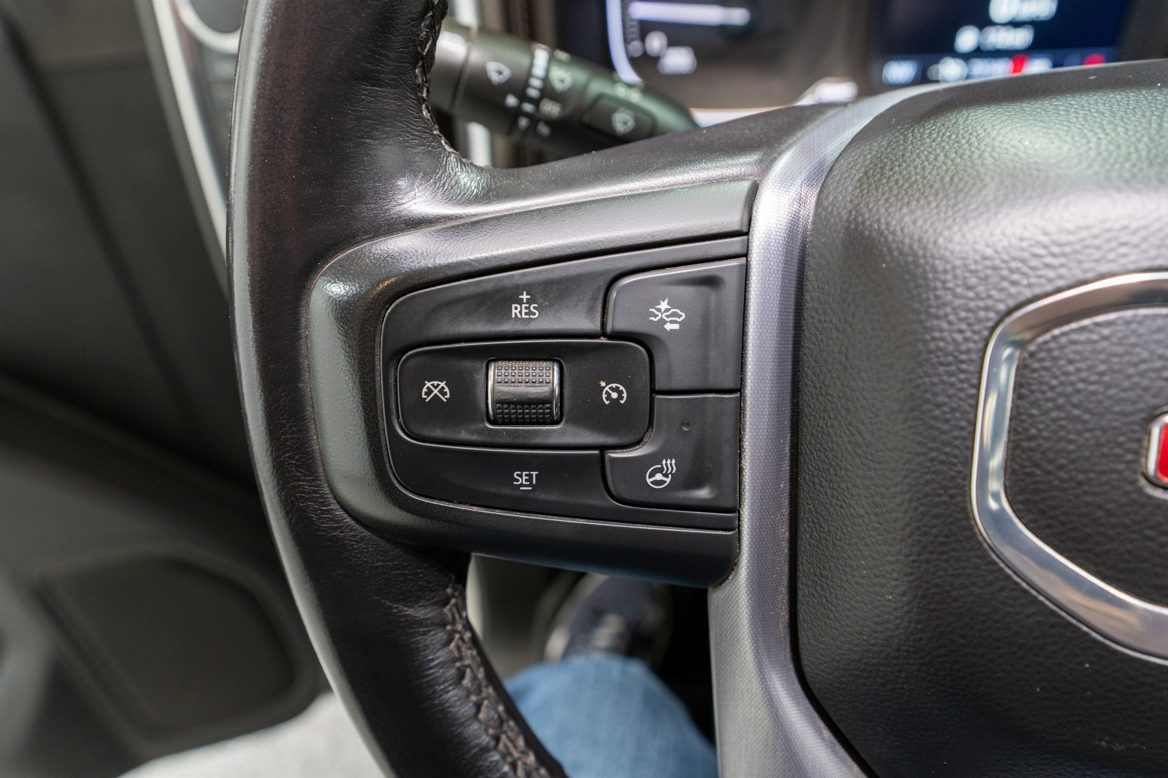 2022 GMC Sierra 2500HD SLT