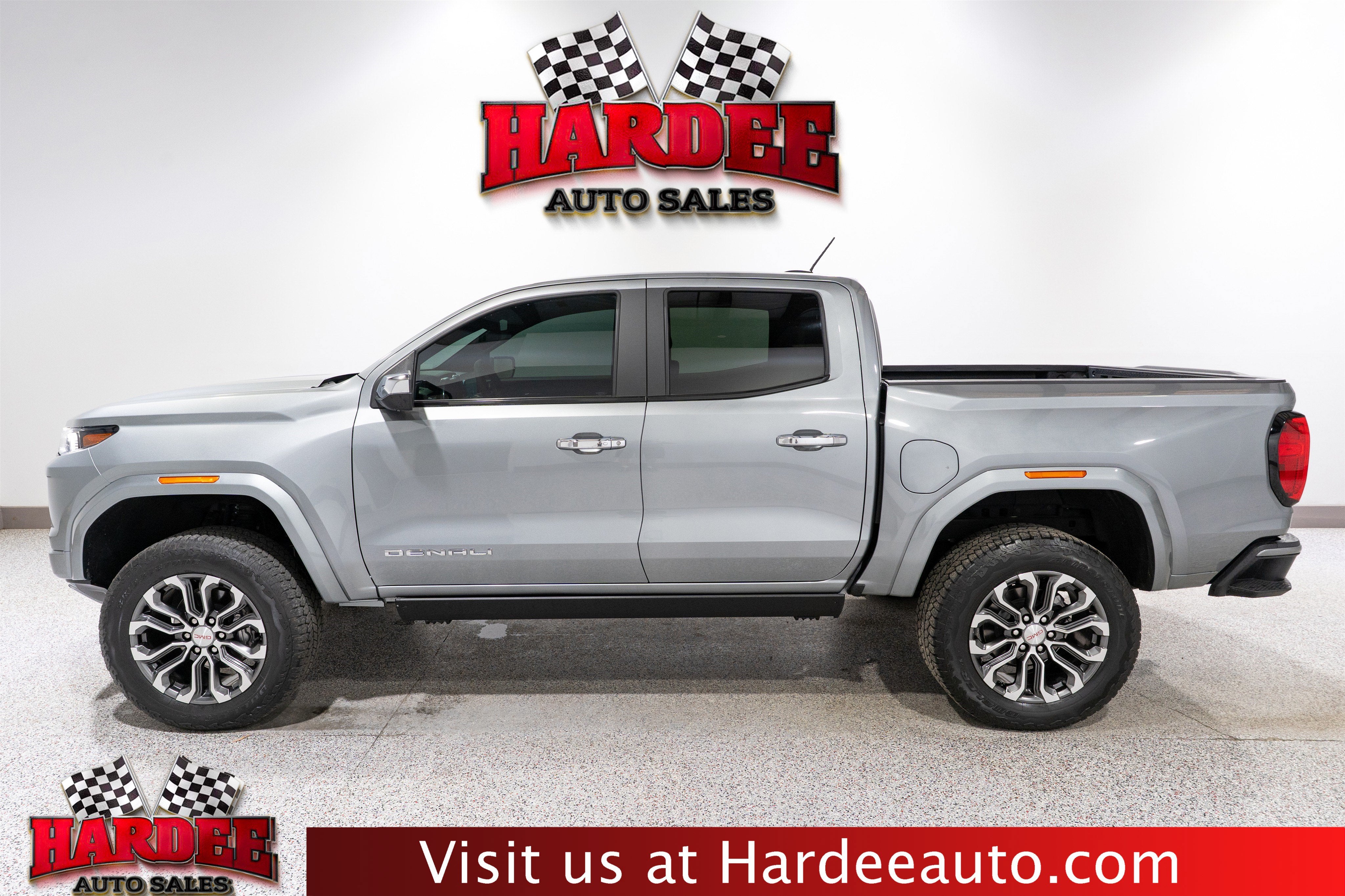 2024 GMC Canyon 4WD Denali