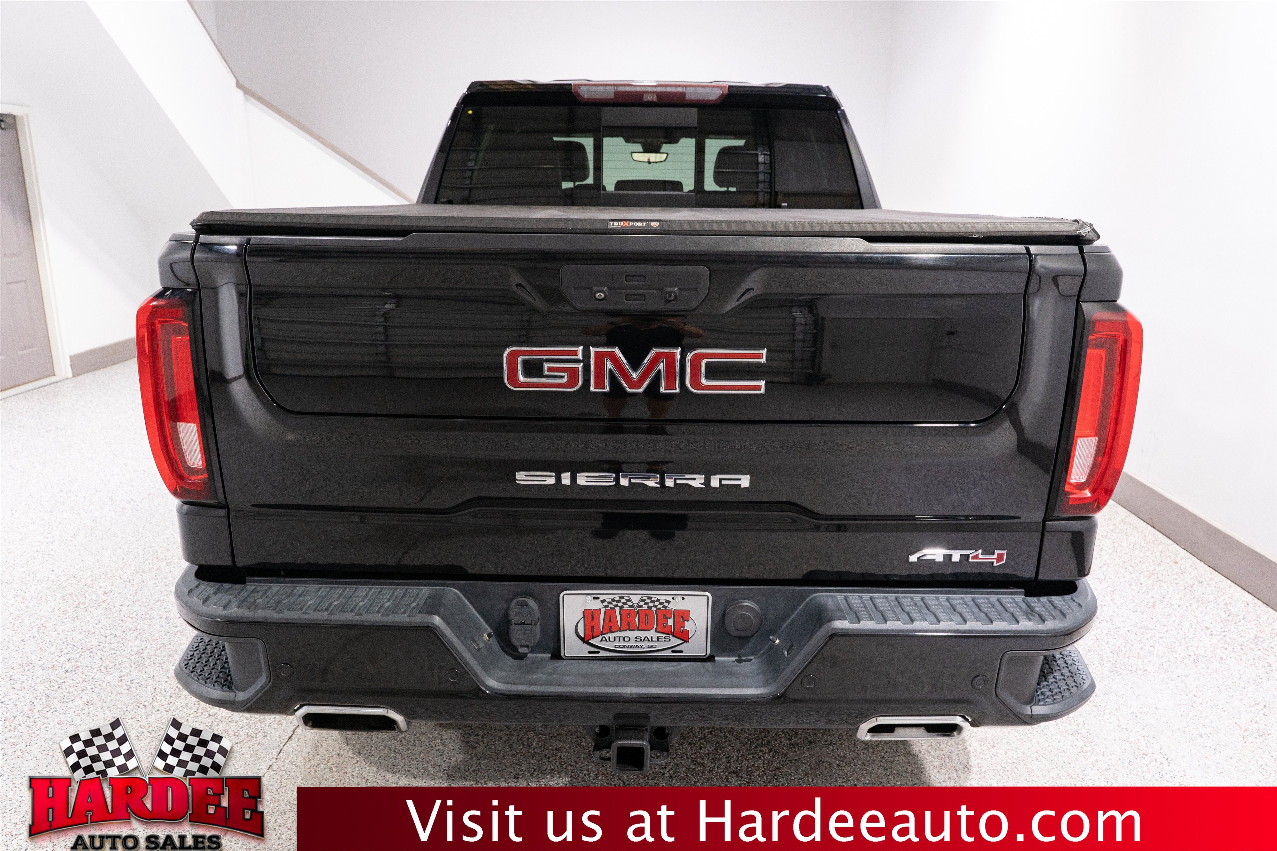 2019 GMC Sierra 1500 AT4