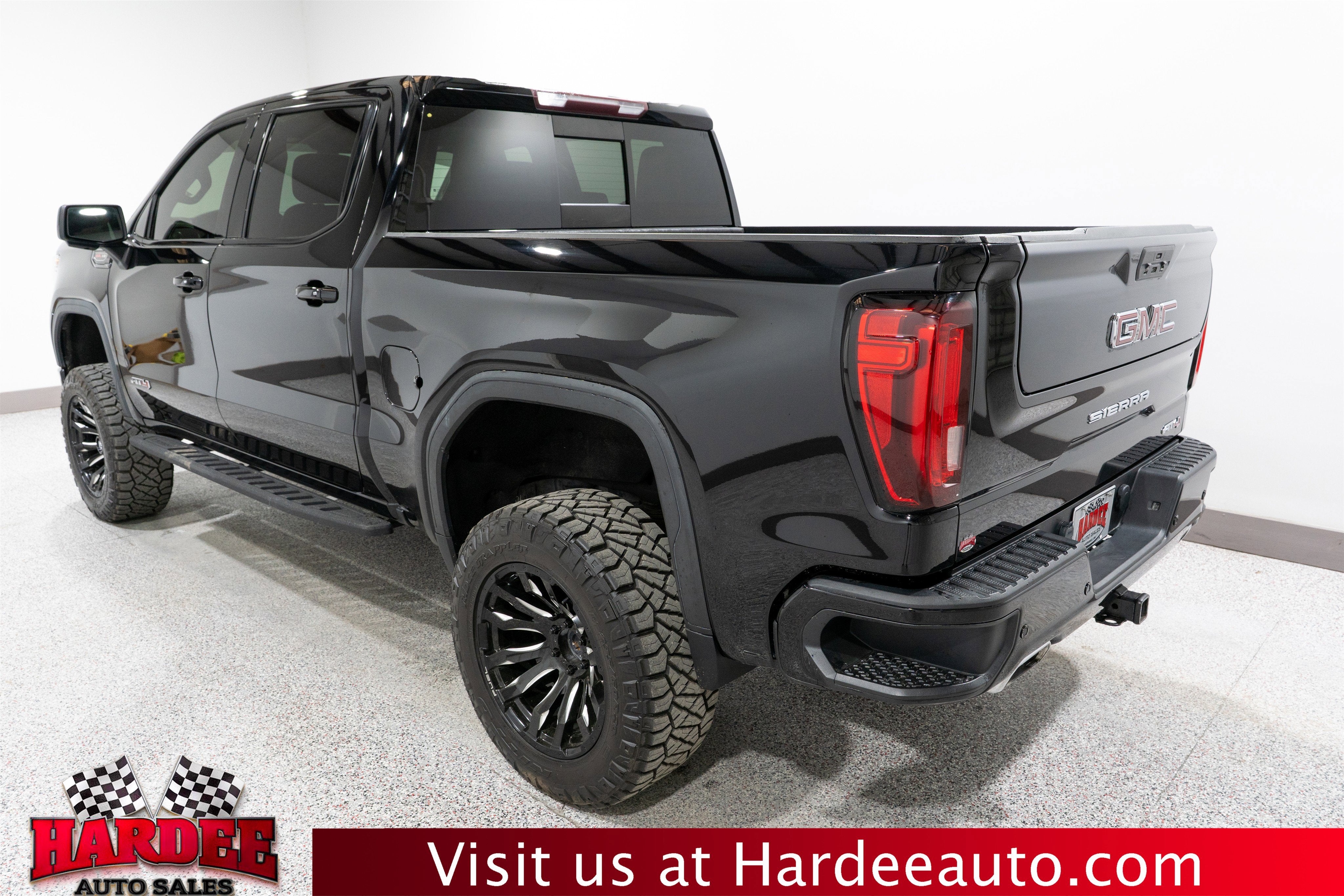 2021 GMC Sierra 1500 AT4