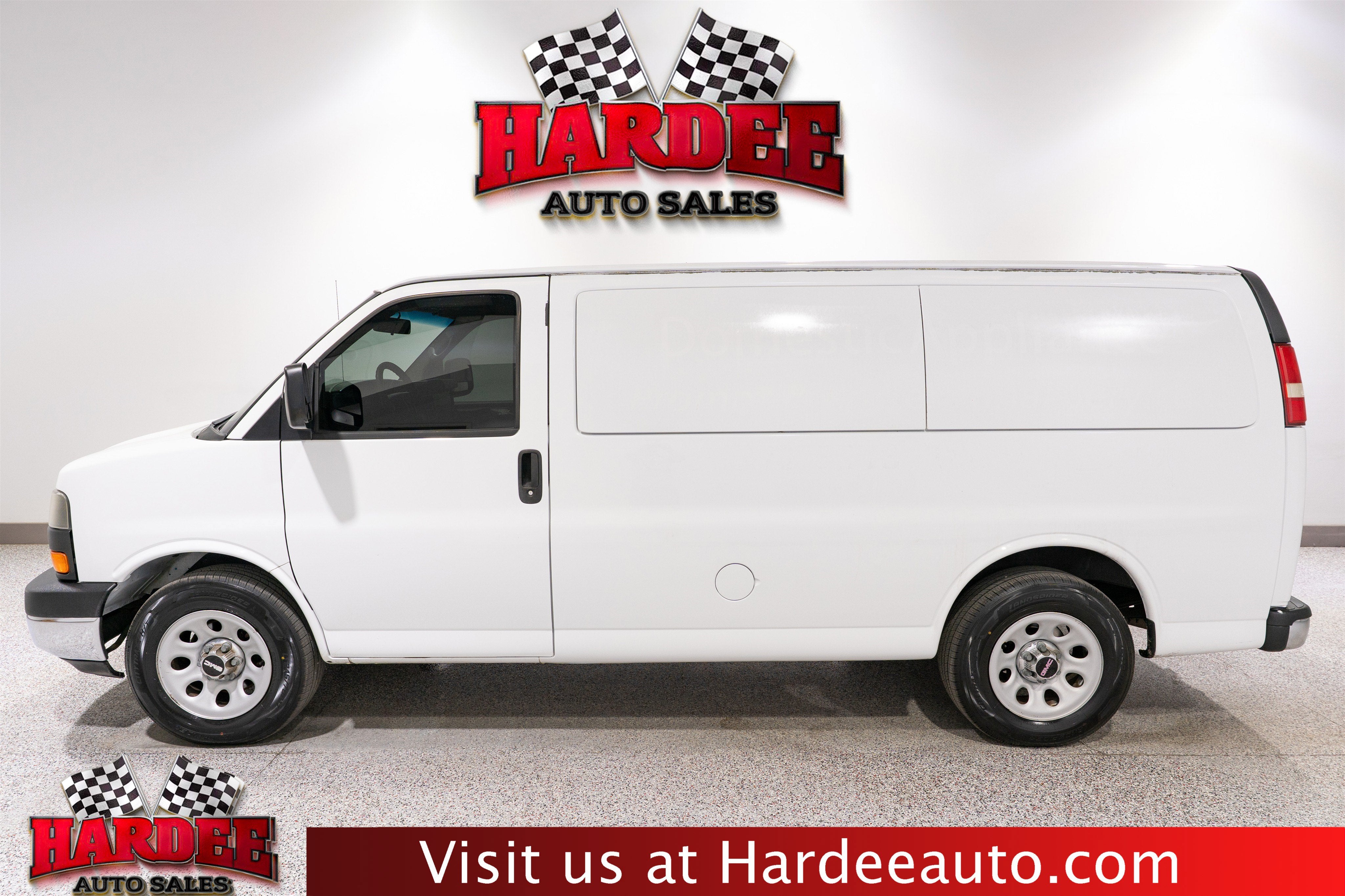 2014 GMC Savana Cargo Van Base