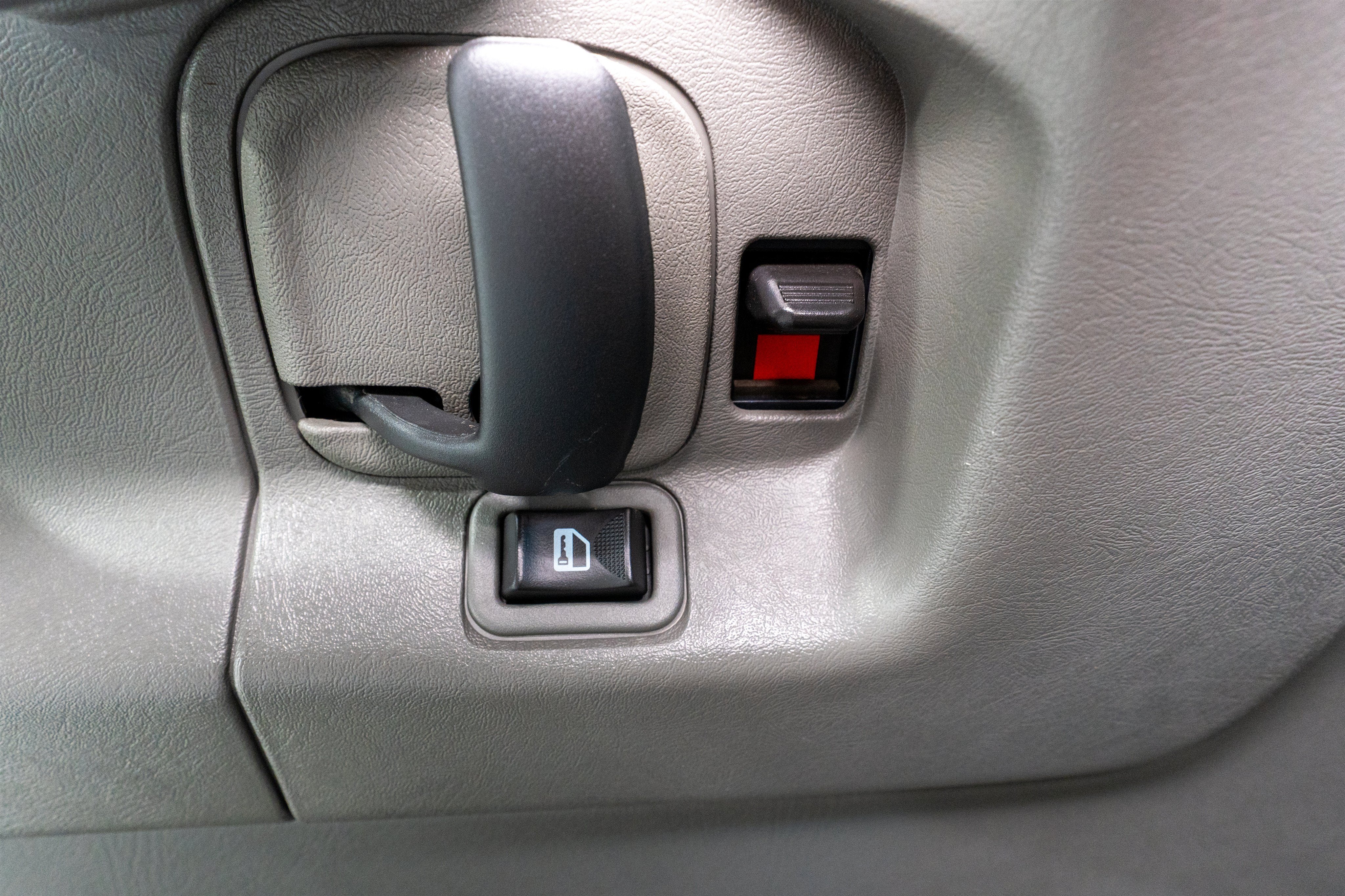 2014 GMC Savana Cargo Van Base