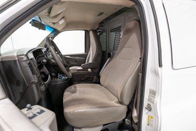 2014 GMC Savana Cargo Van Base