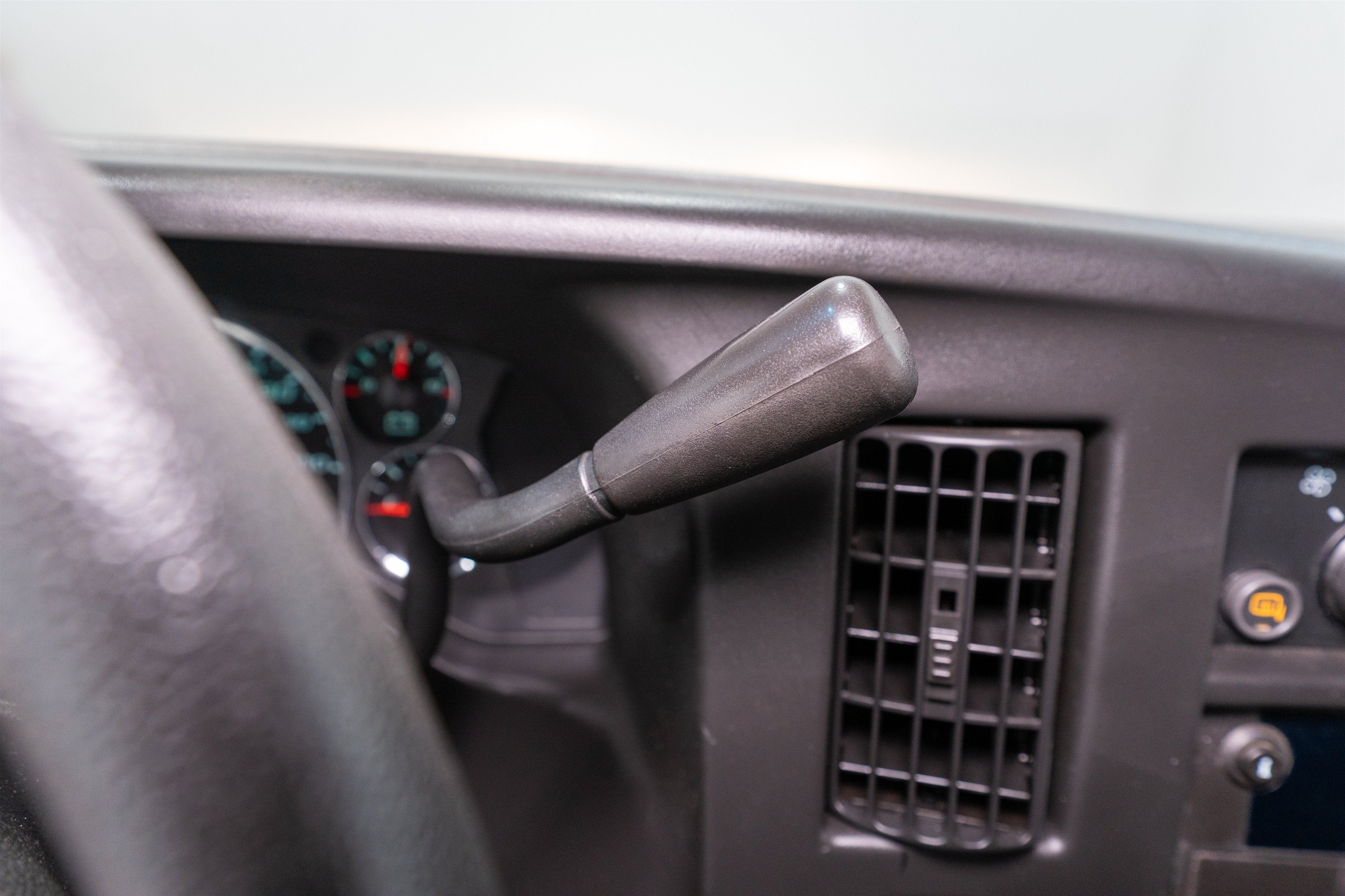 2014 GMC Savana Cargo Van Base