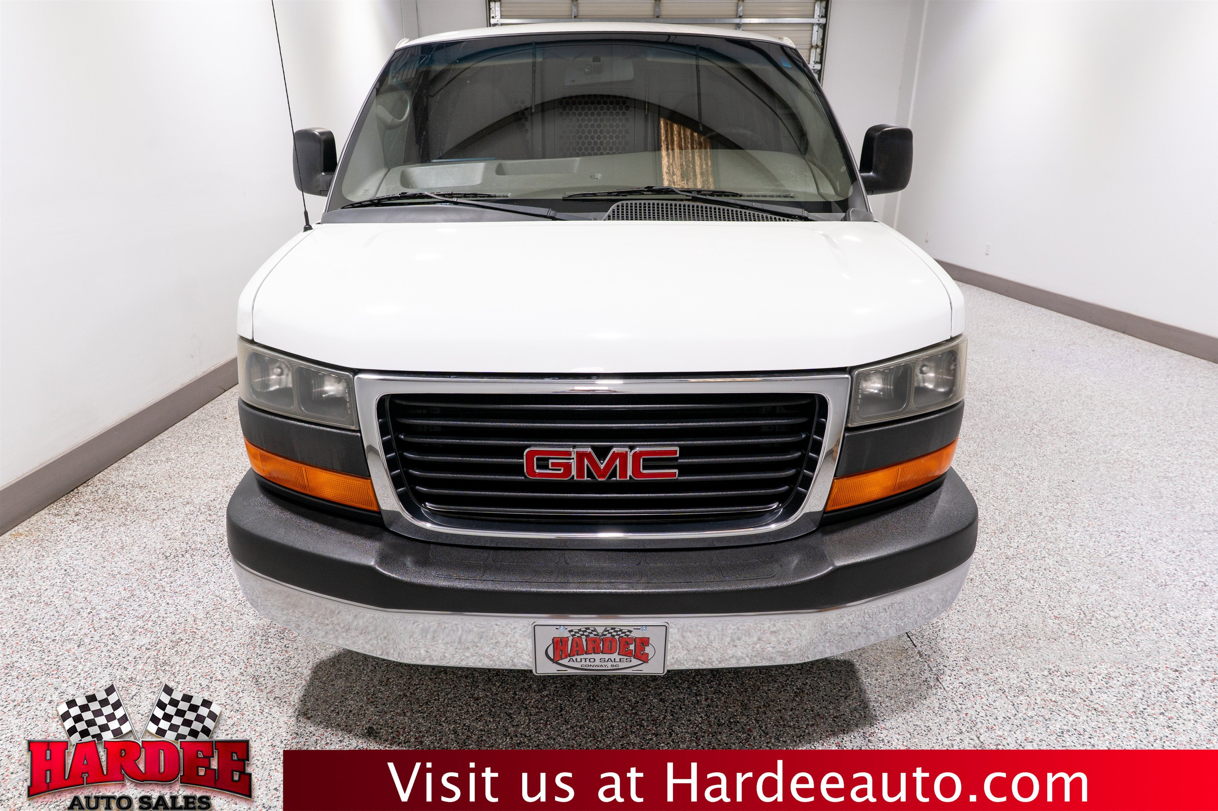 2014 GMC Savana Cargo Van Base