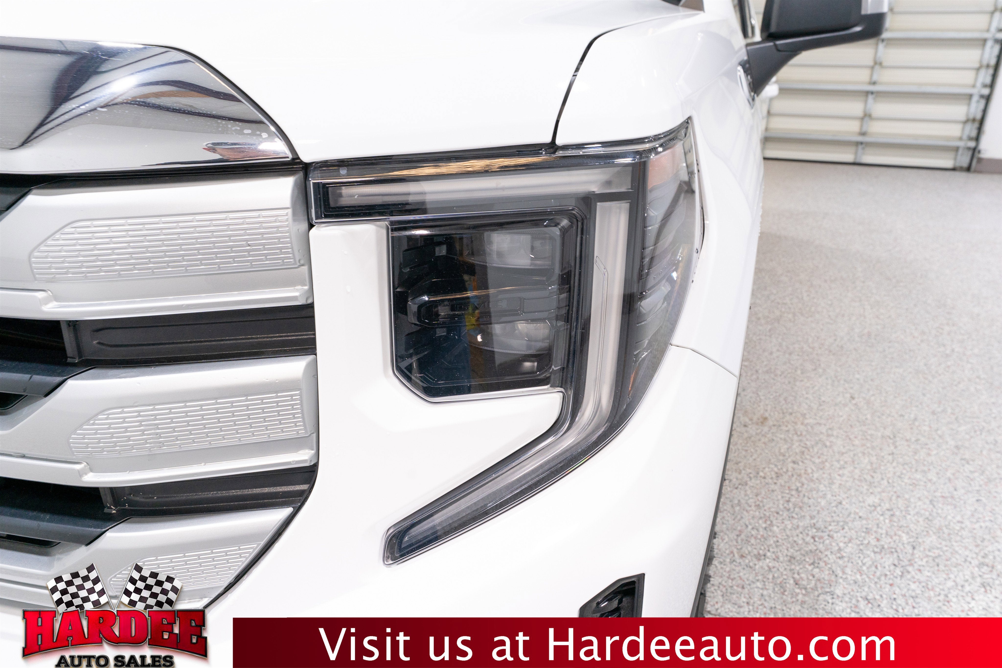 2023 GMC Sierra 1500 SLE