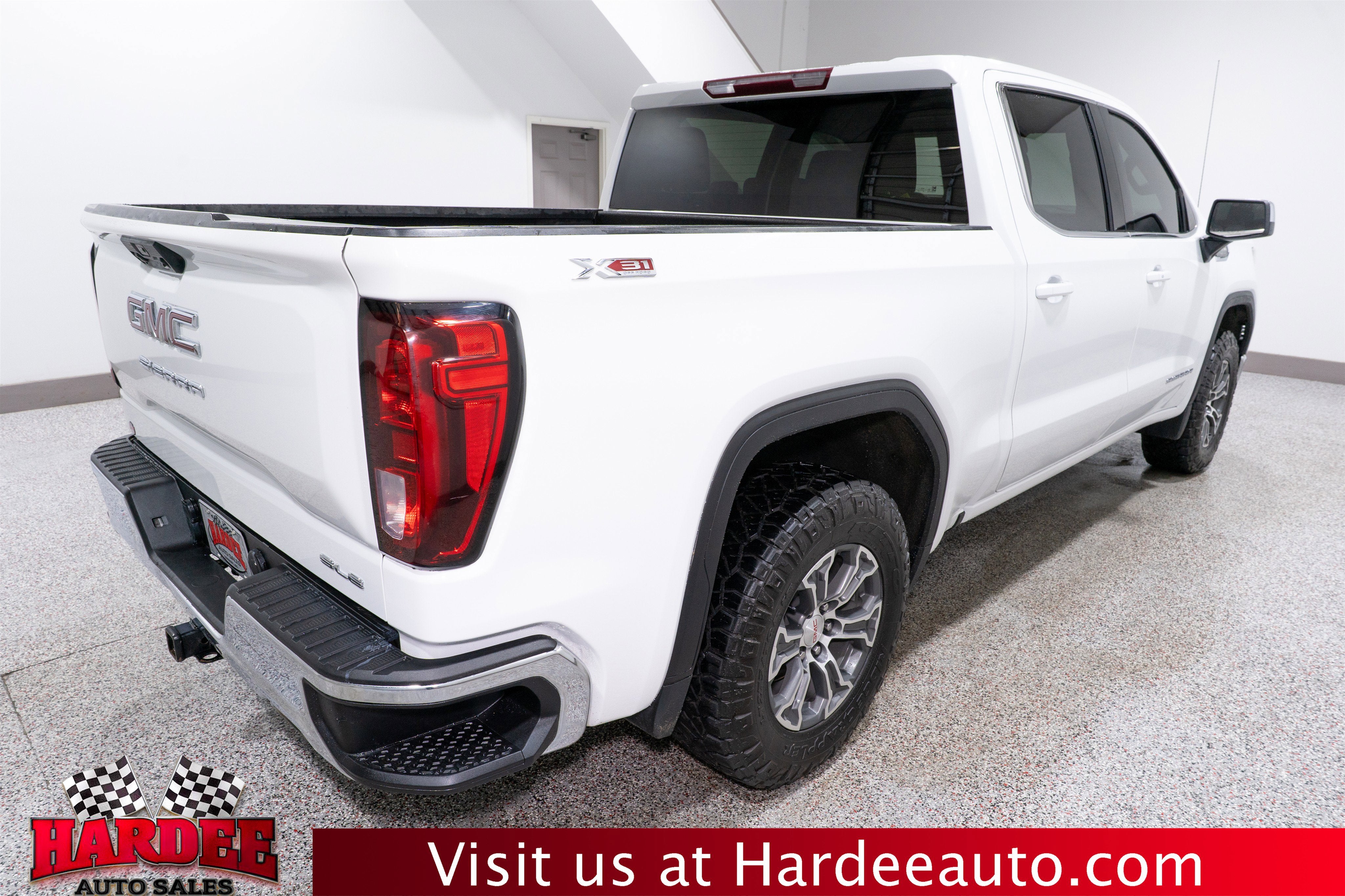 2023 GMC Sierra 1500 SLE