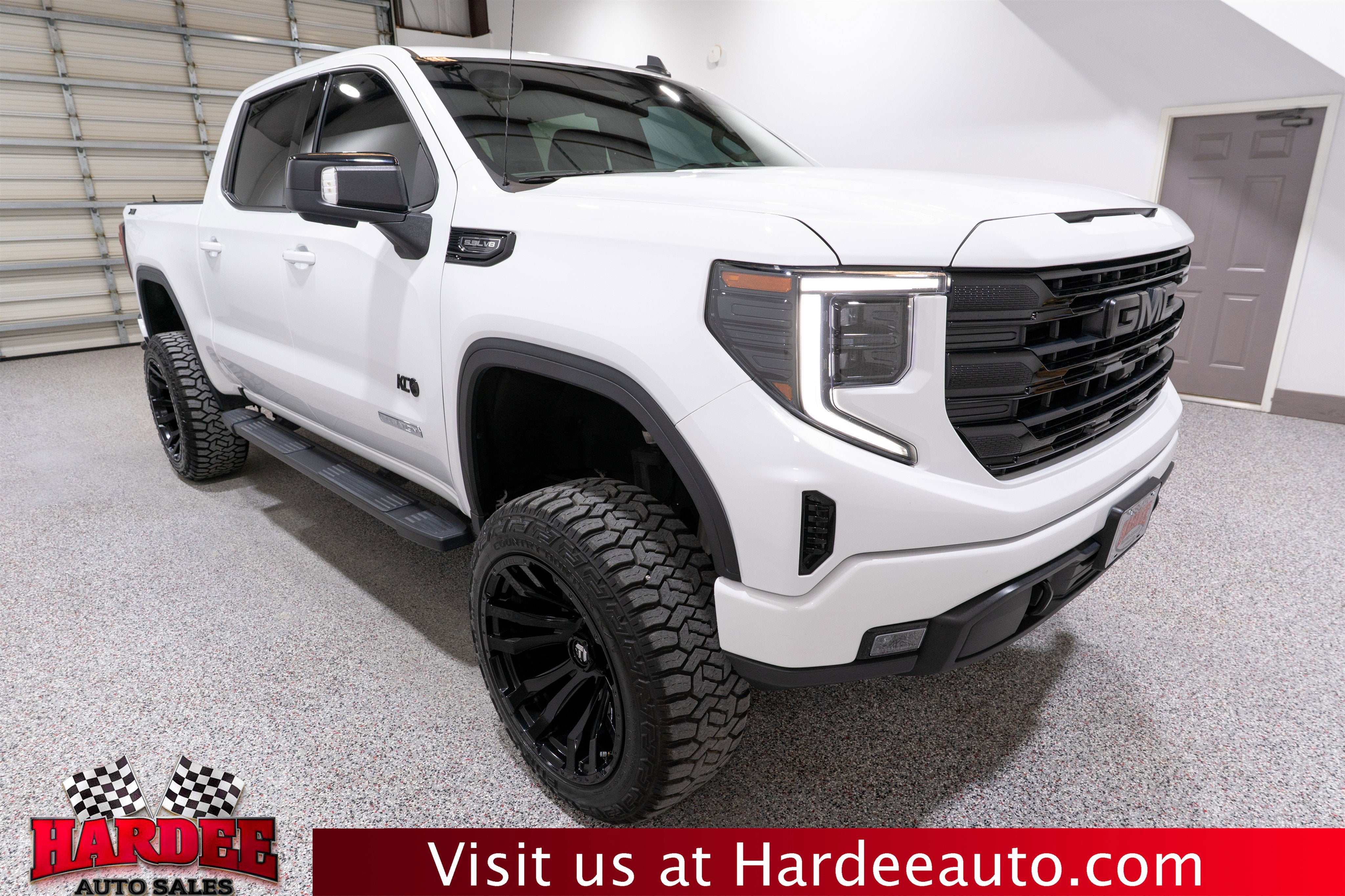 2023 GMC Sierra 1500 Elevation