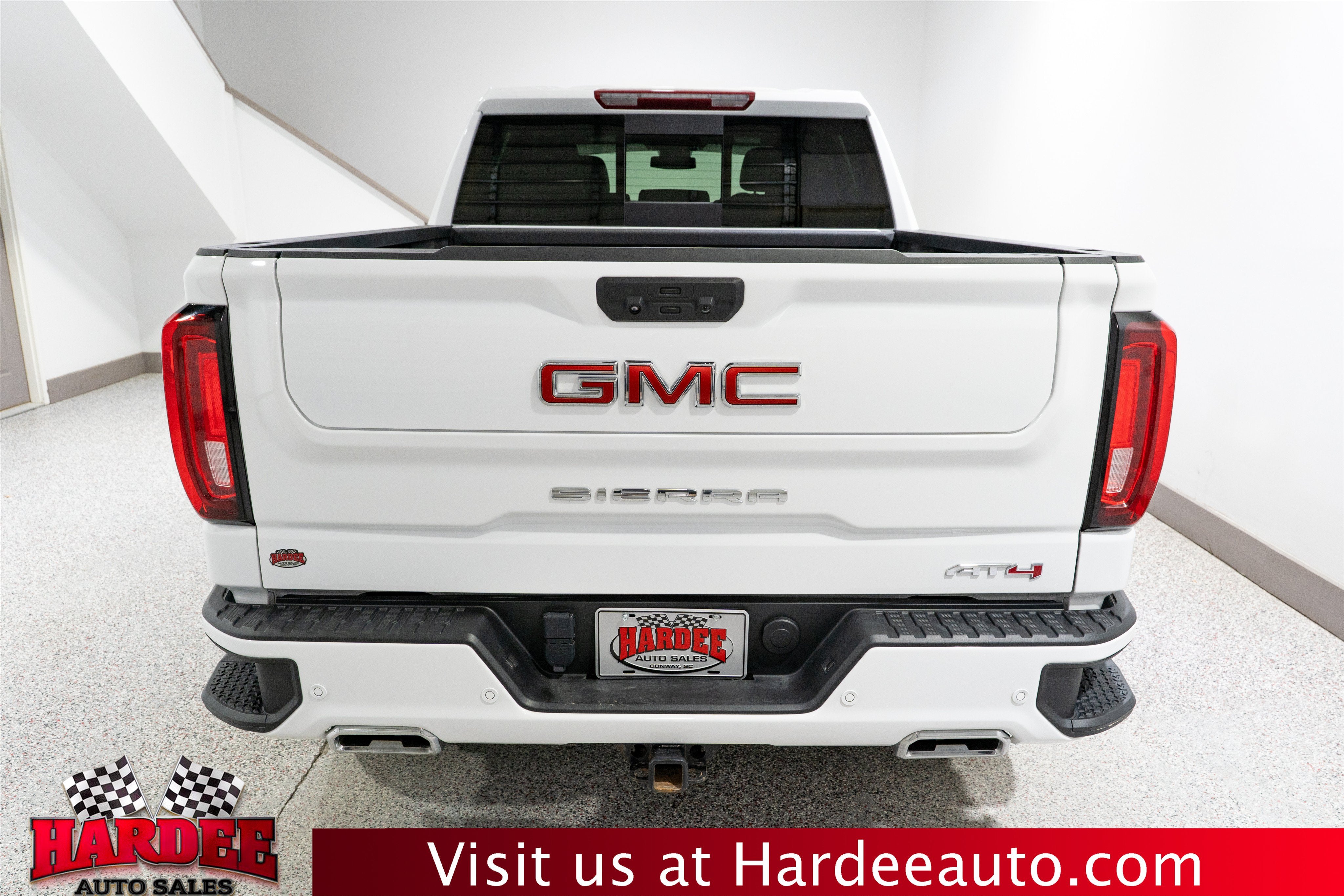2025 GMC Sierra 1500 AT4