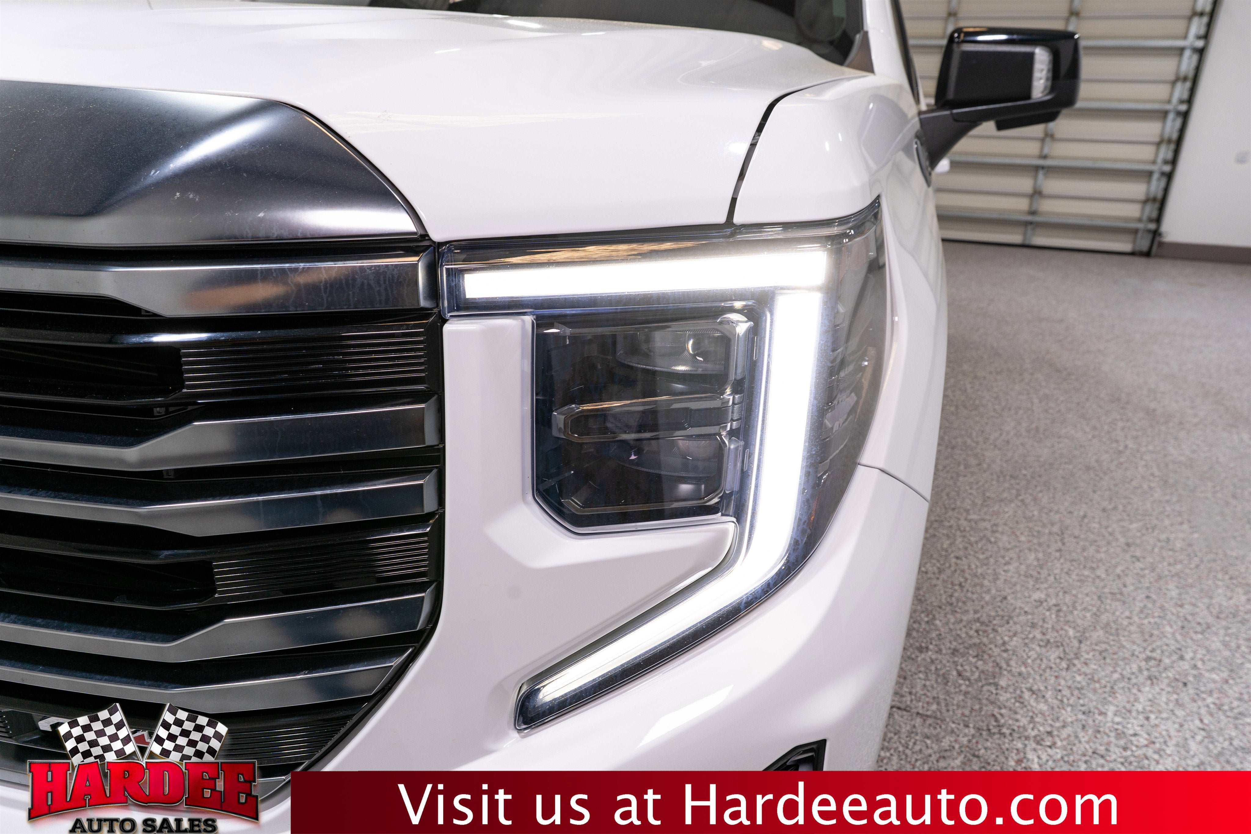 2023 GMC Sierra 1500 AT4