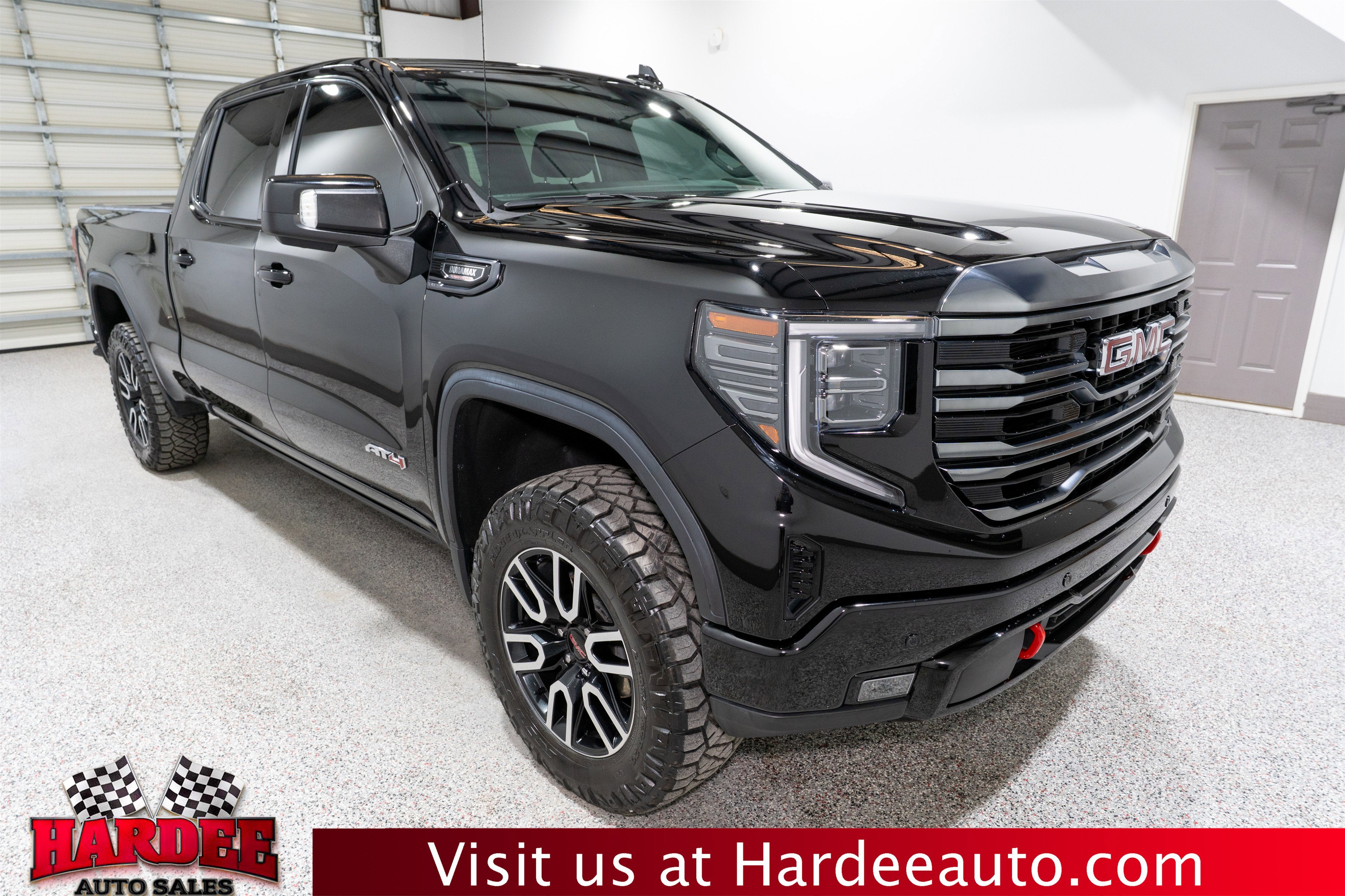 2024 GMC Sierra 1500 AT4