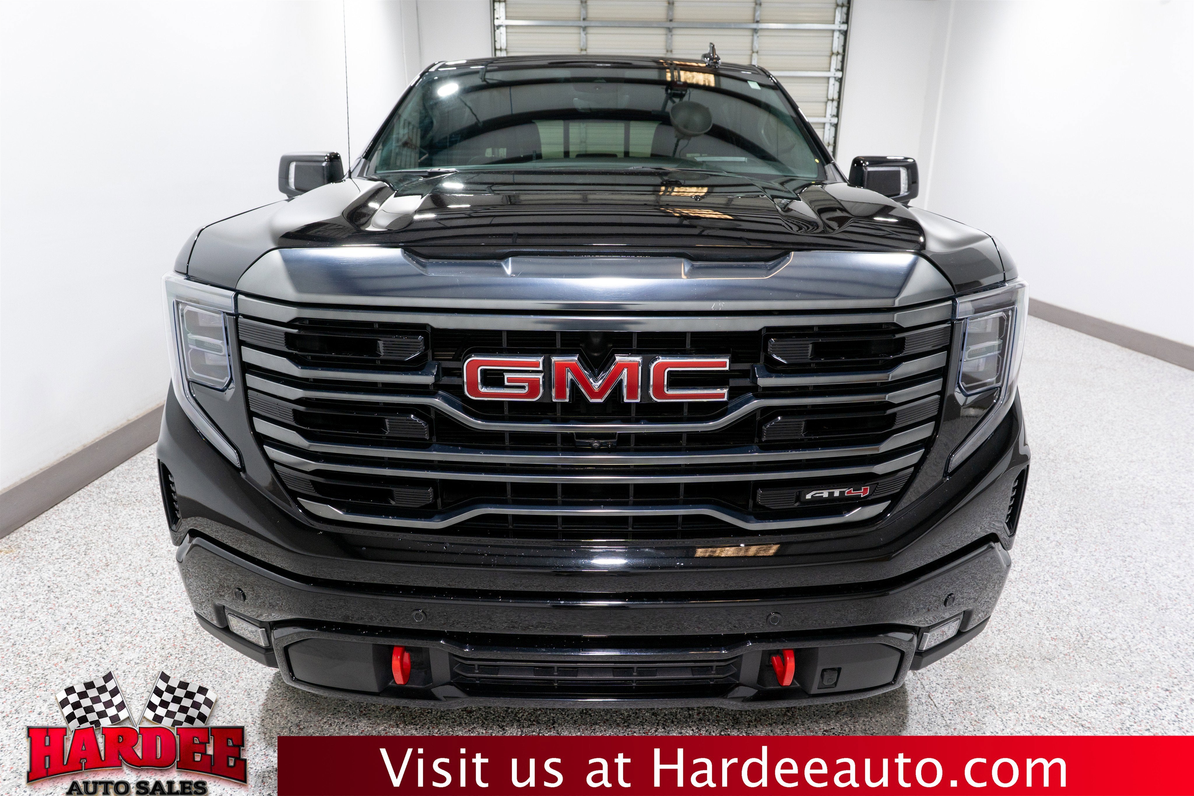 2024 GMC Sierra 1500 AT4