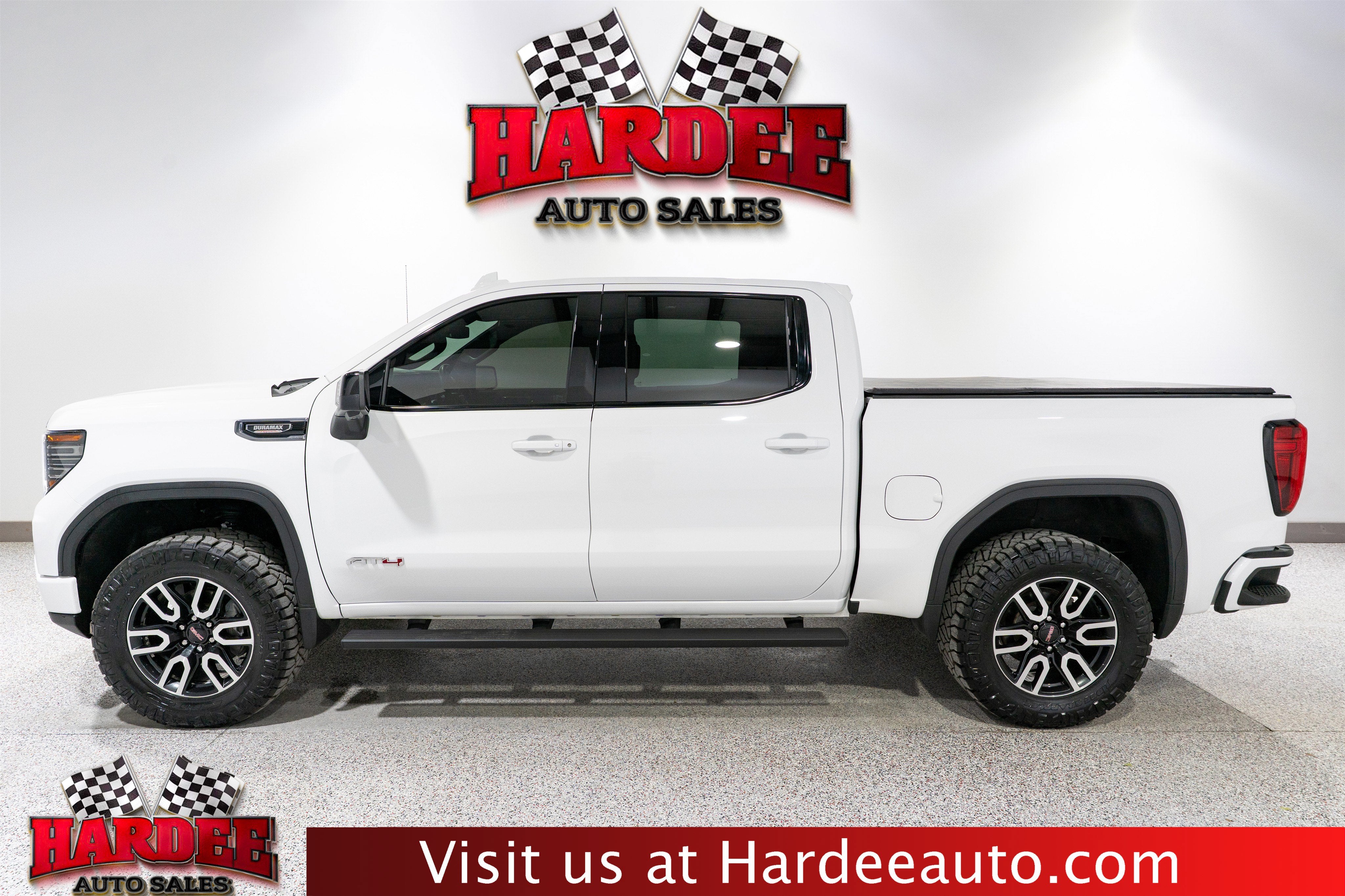 2023 GMC Sierra 1500 AT4