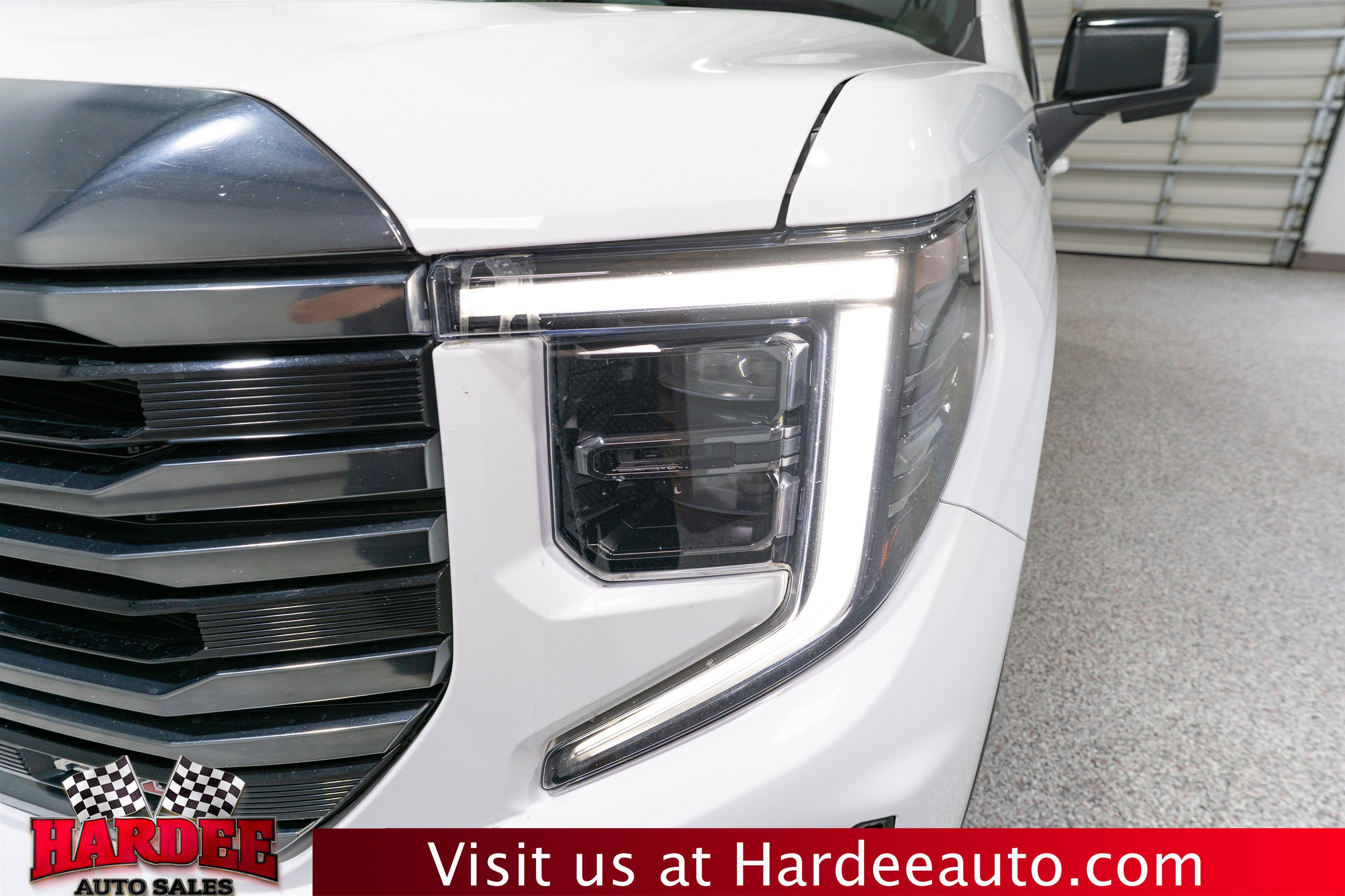 2023 GMC Sierra 1500 AT4