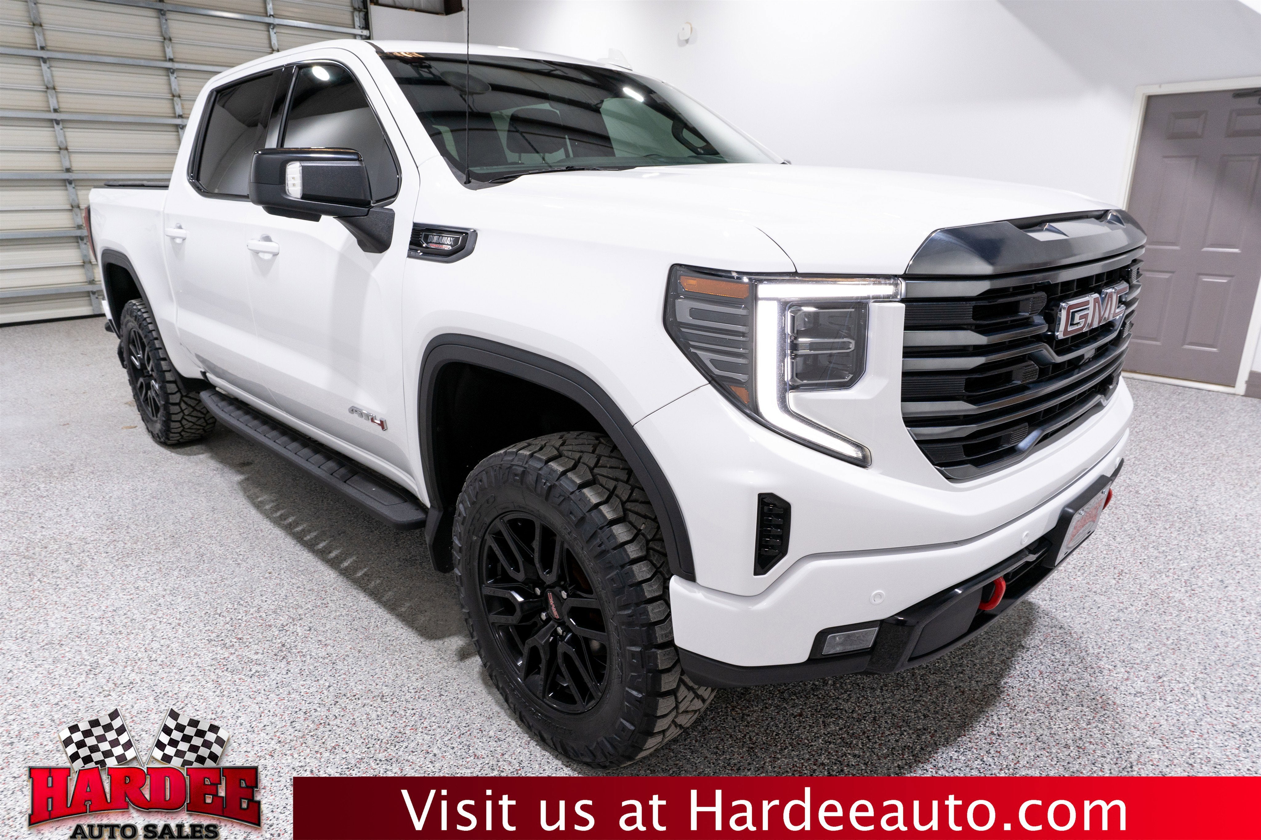 2024 GMC Sierra 1500 AT4