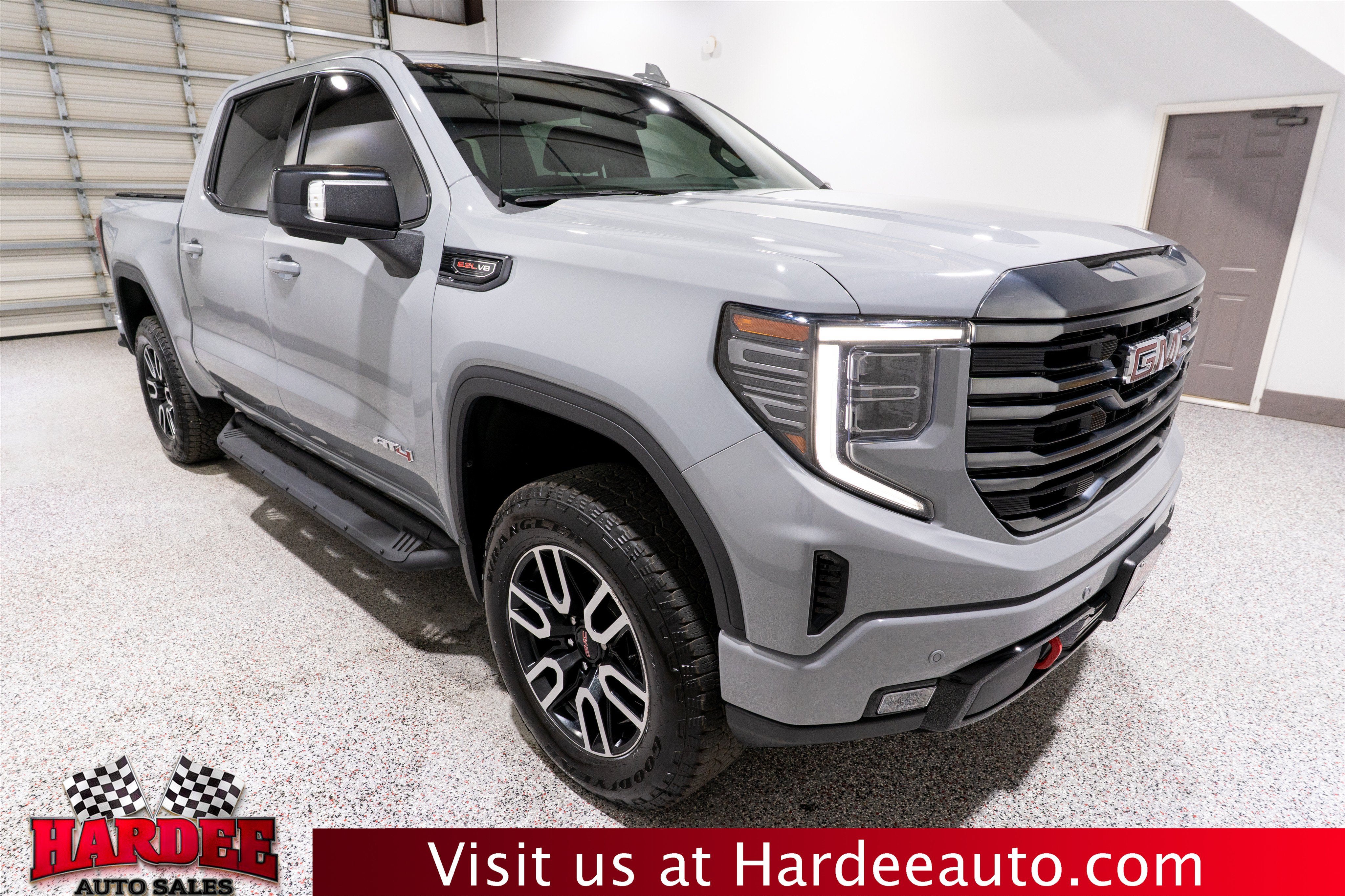 2024 GMC Sierra 1500 AT4