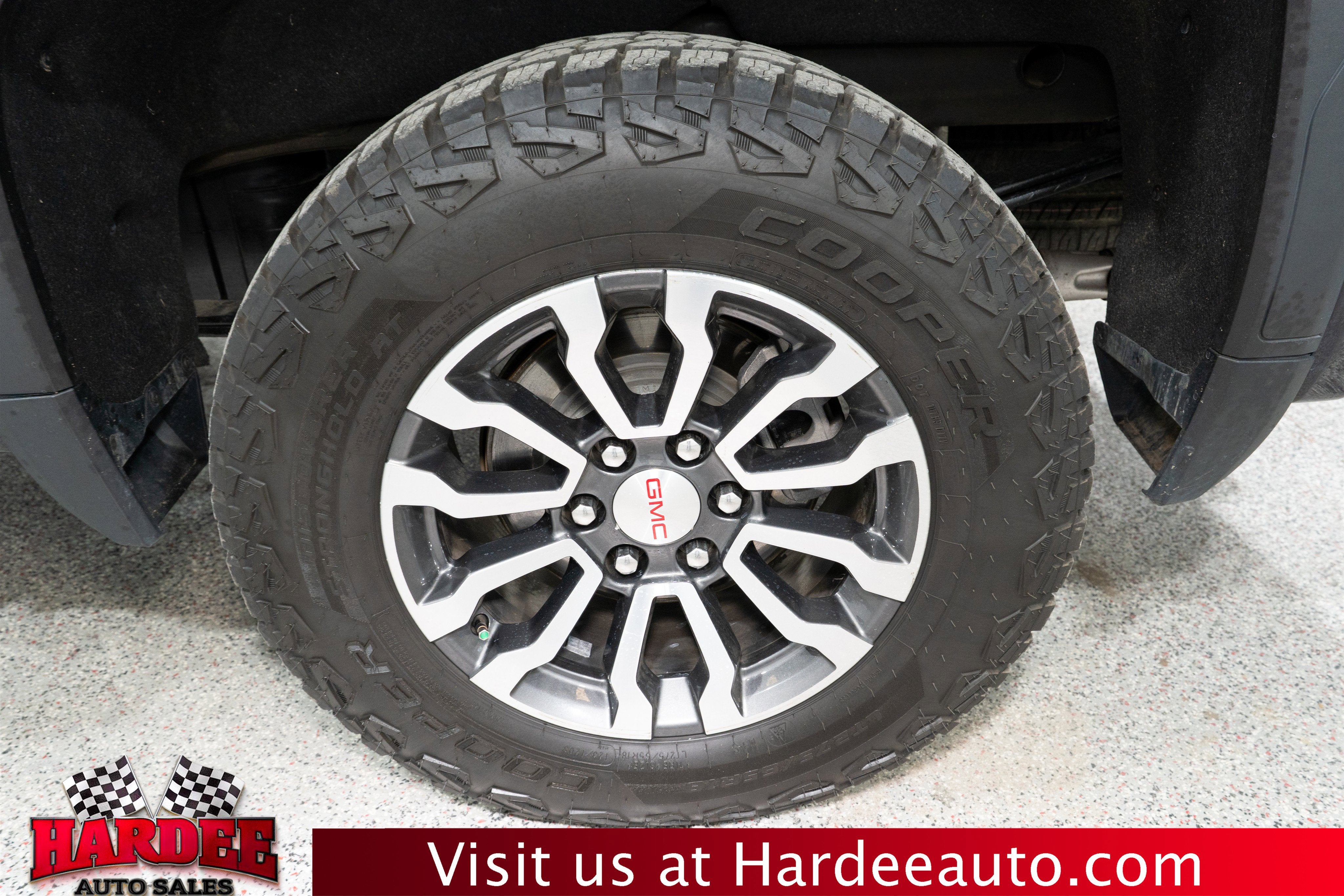 2022 GMC Sierra 1500 AT4