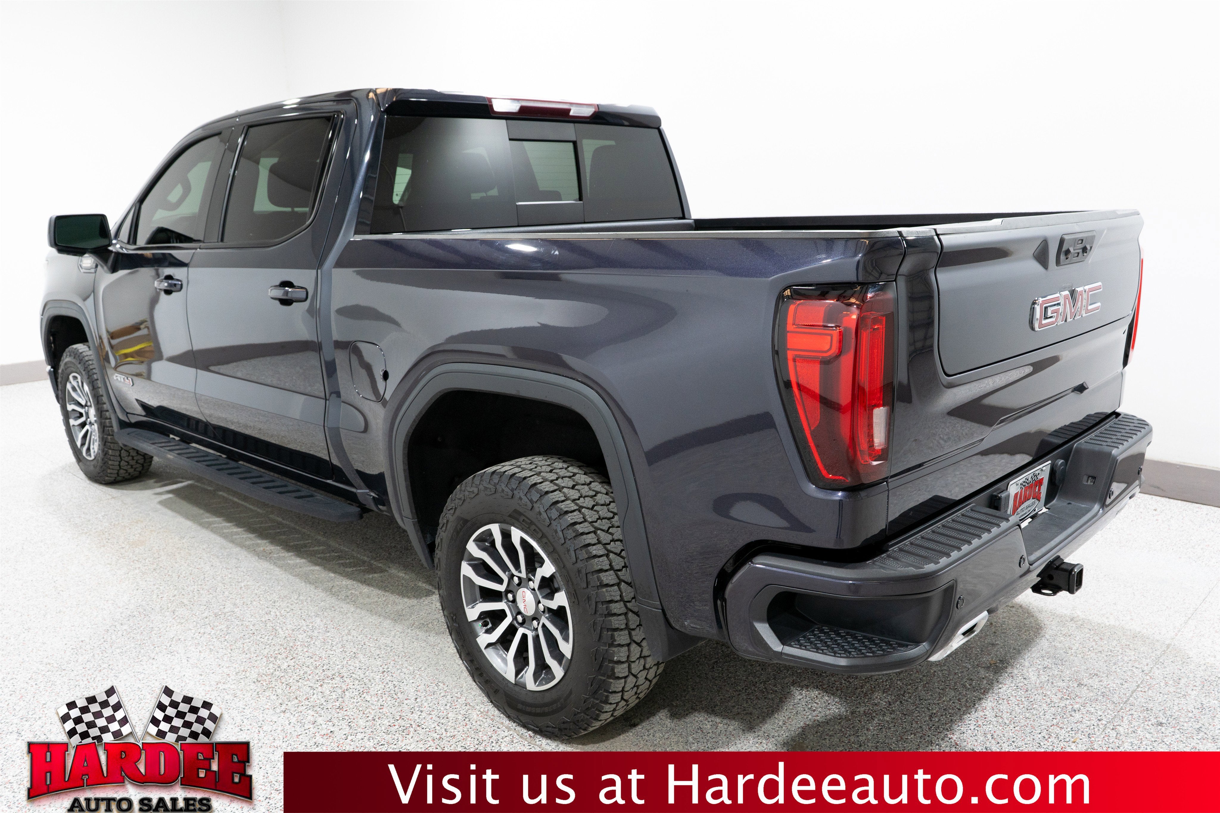 2022 GMC Sierra 1500 AT4