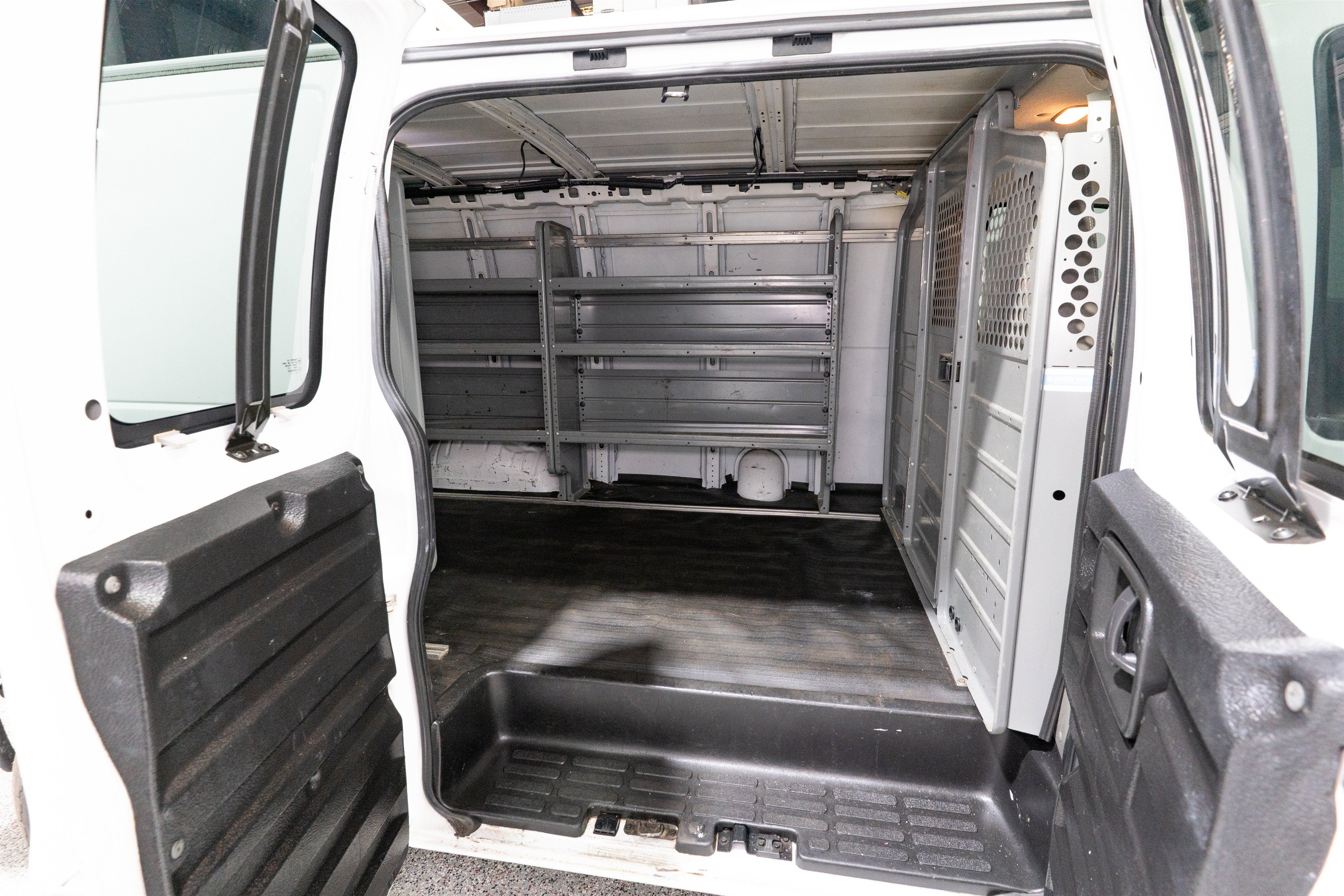 2019 GMC Savana Cargo Van Base