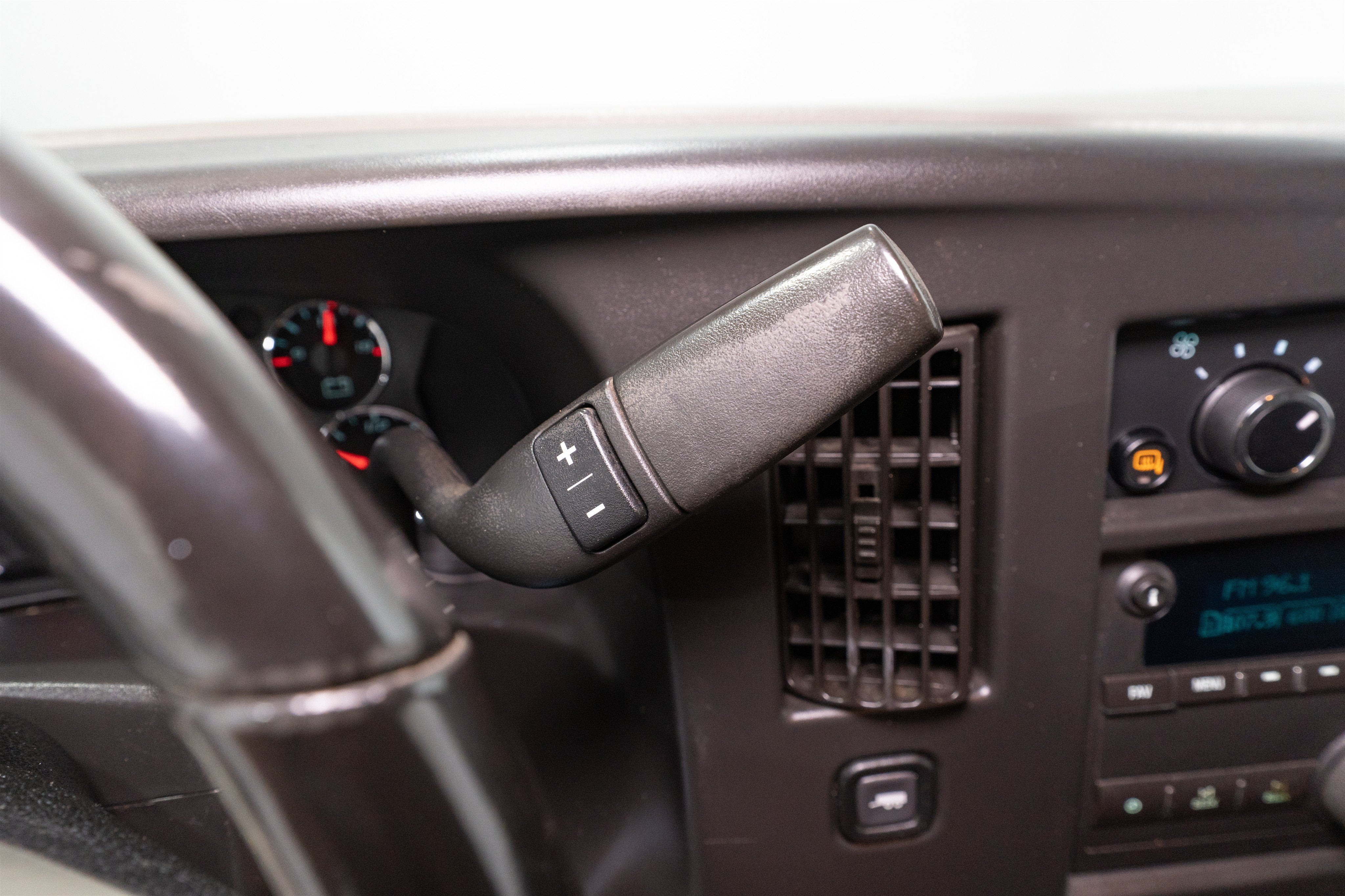 2019 GMC Savana Cargo Van Base
