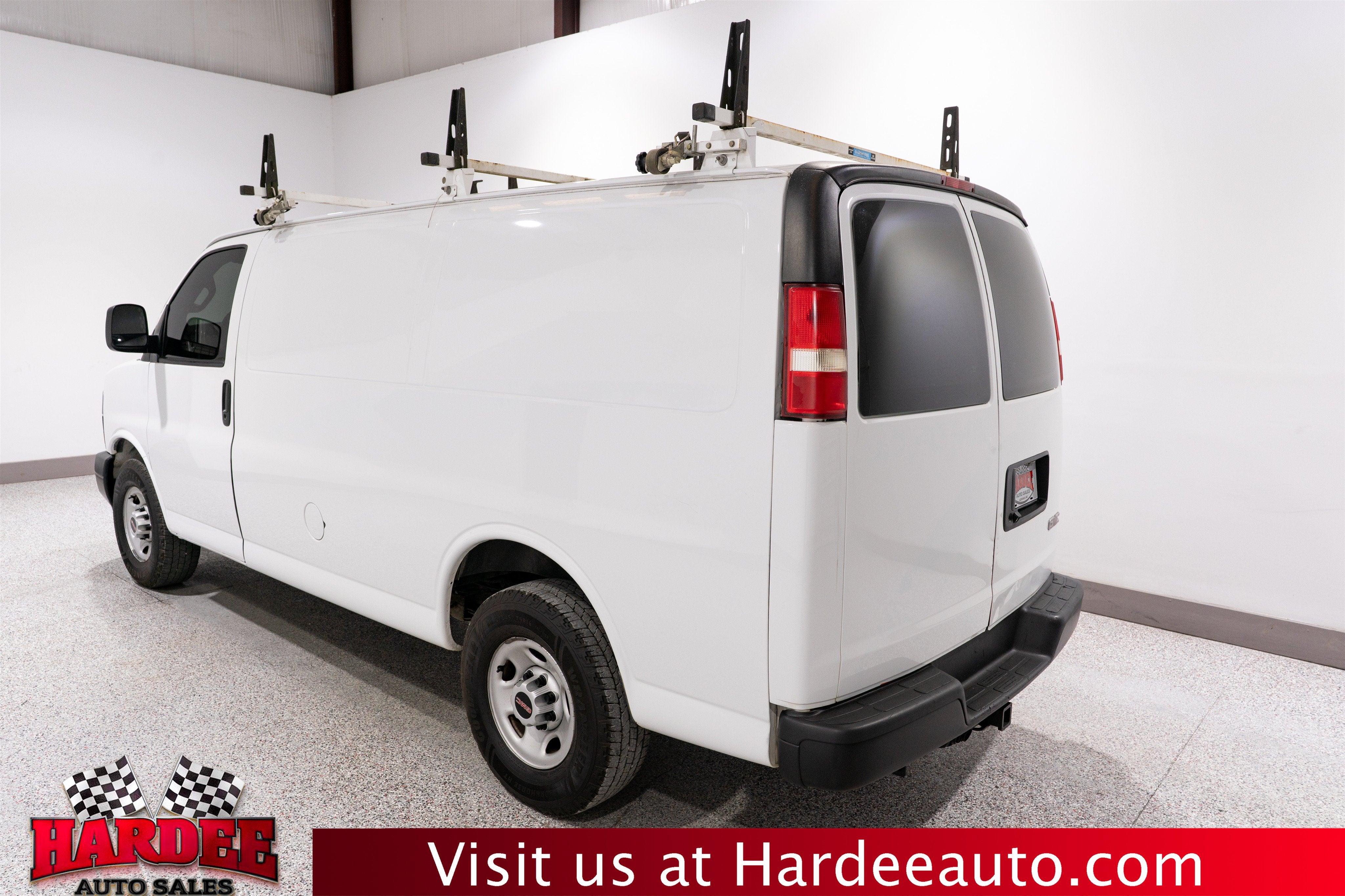 2019 GMC Savana Cargo Van Base