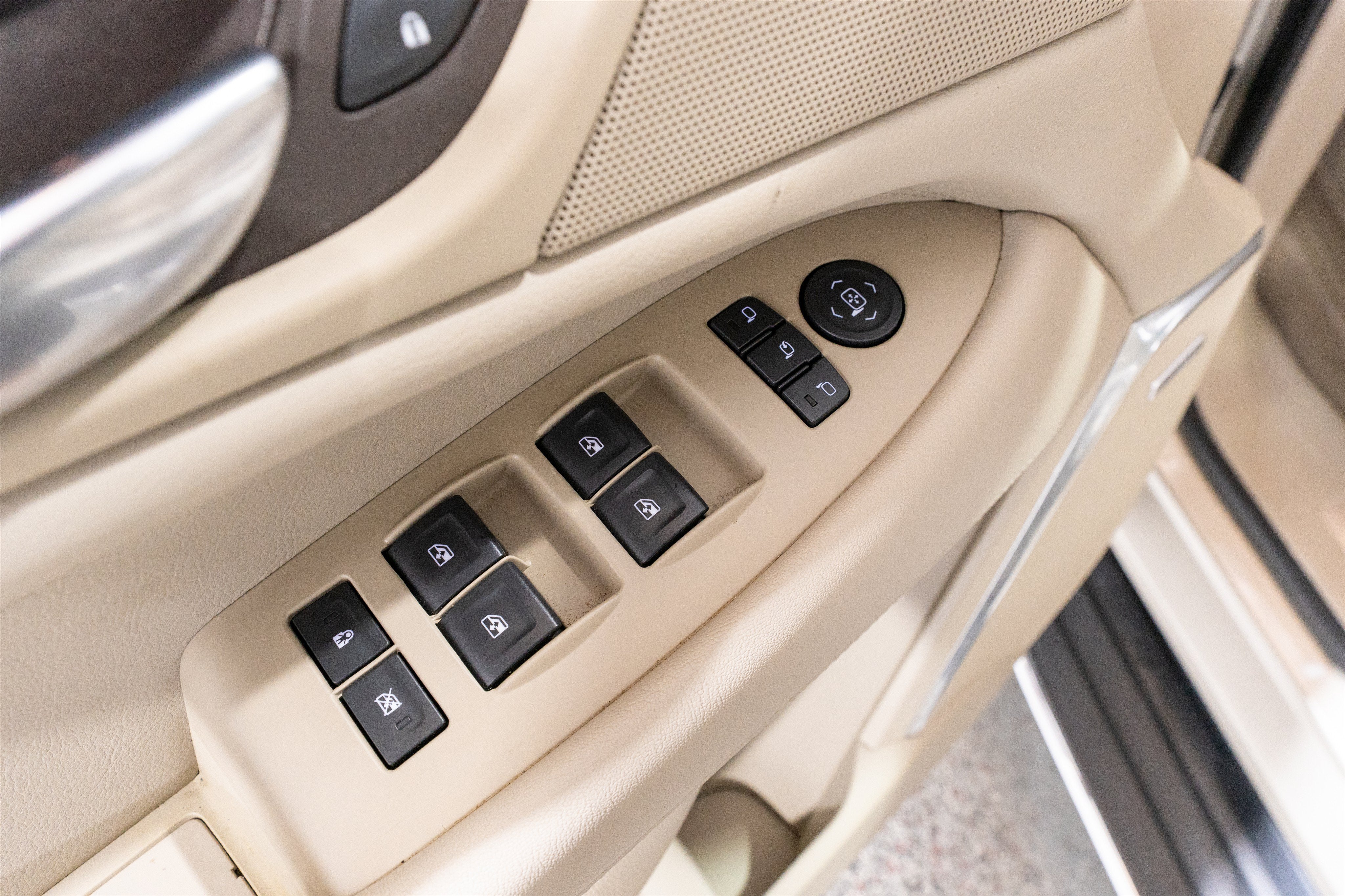 2016 Cadillac Escalade 2WD Luxury Collection