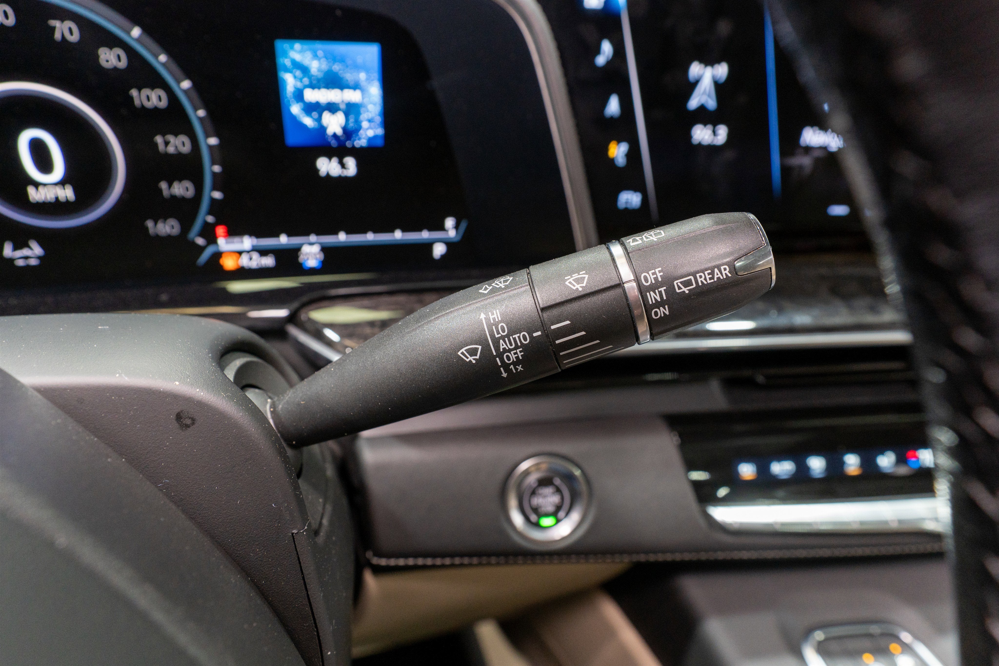 2021 Cadillac Escalade 4WD Premium Luxury