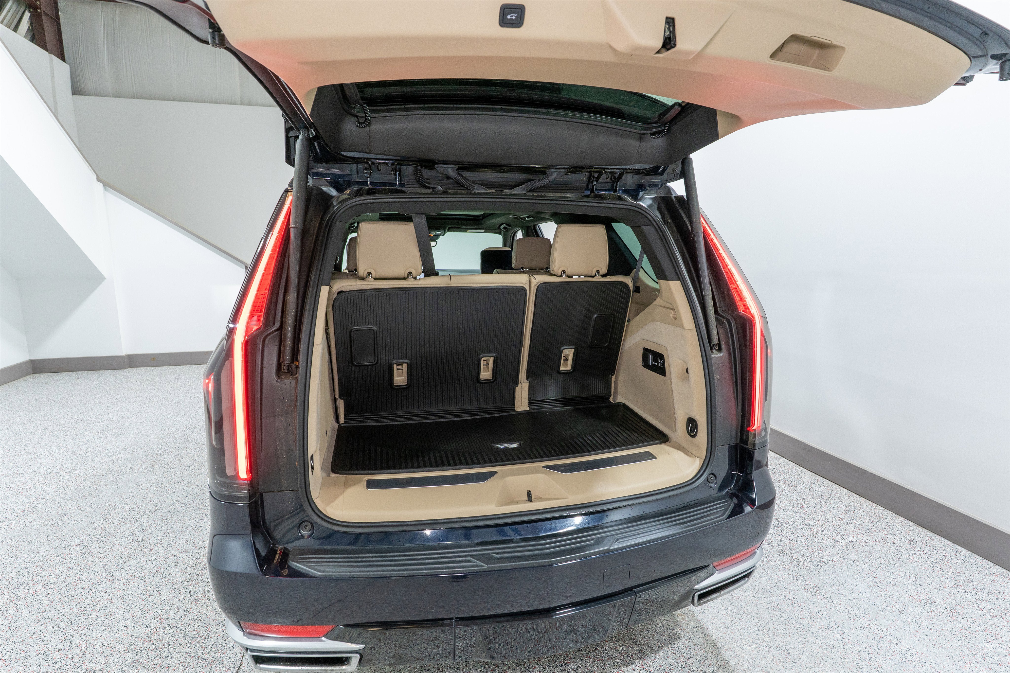 2021 Cadillac Escalade 4WD Premium Luxury