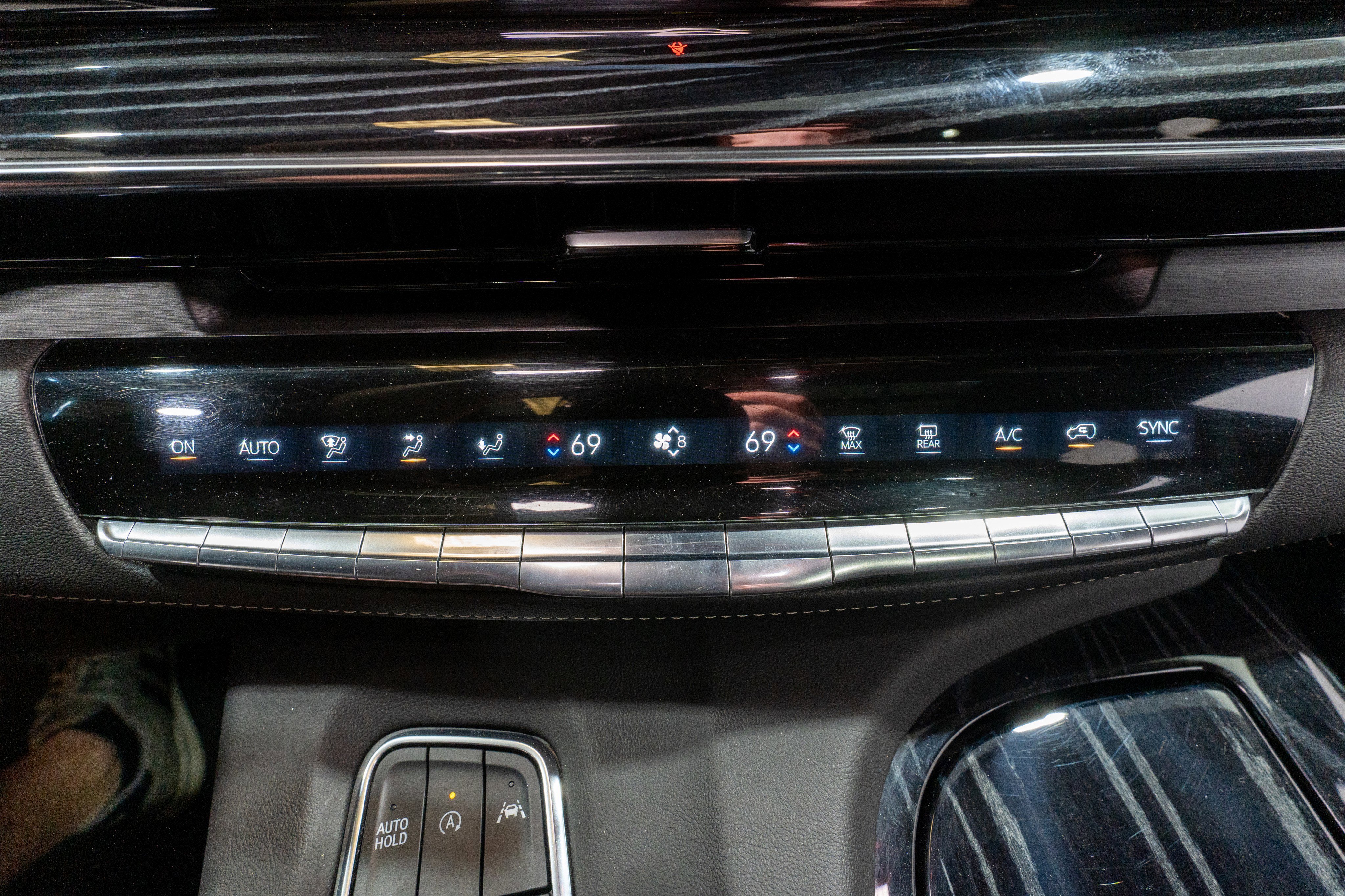 2023 Cadillac Escalade 4WD Sport