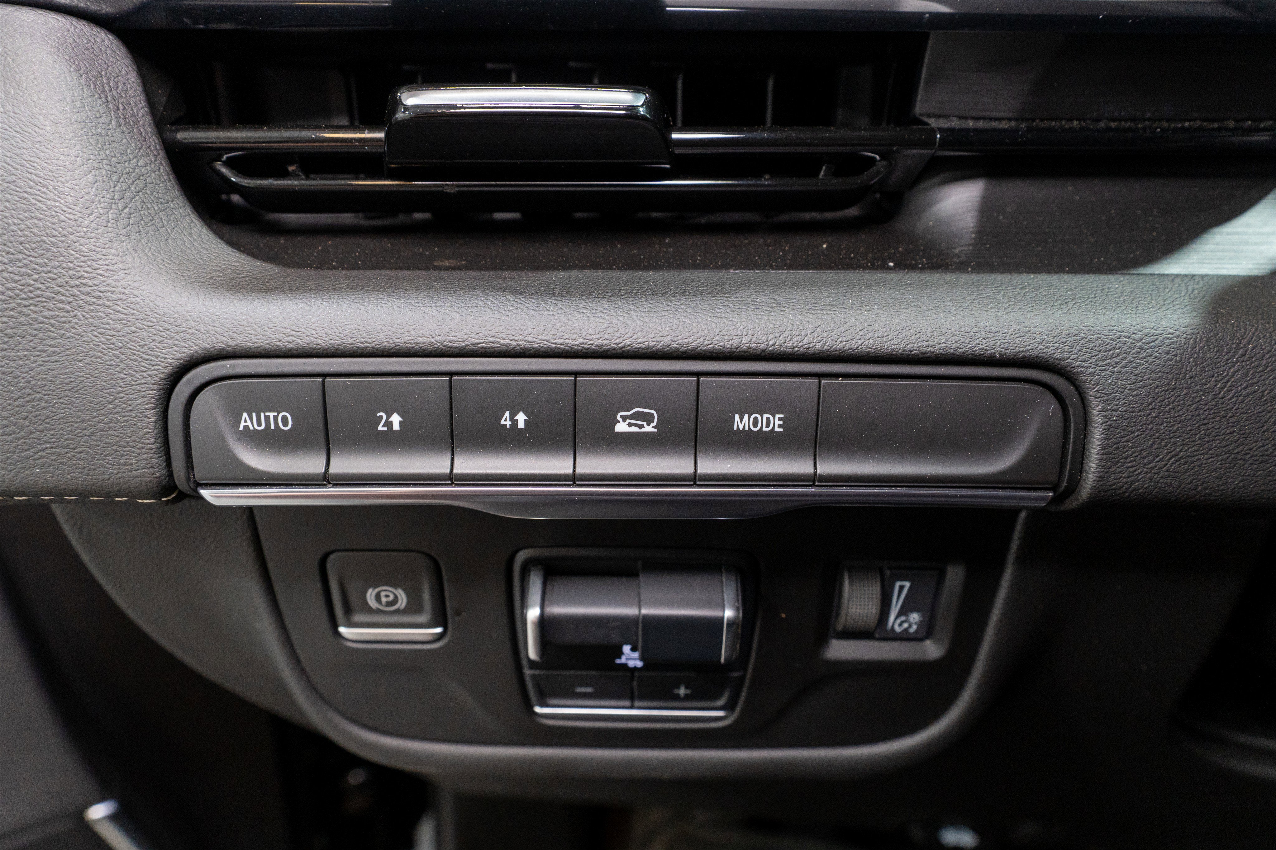 2023 Cadillac Escalade 4WD Sport